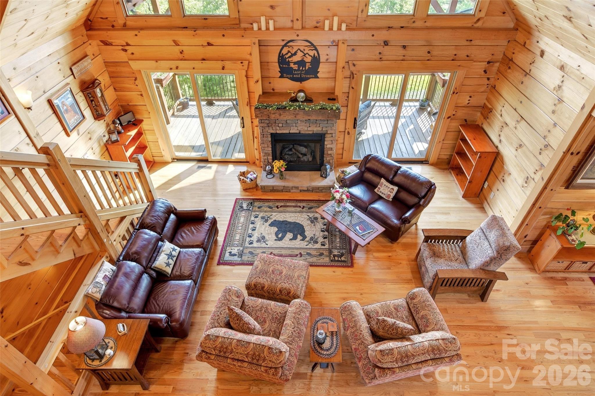 217 Summit Drive — Nebo