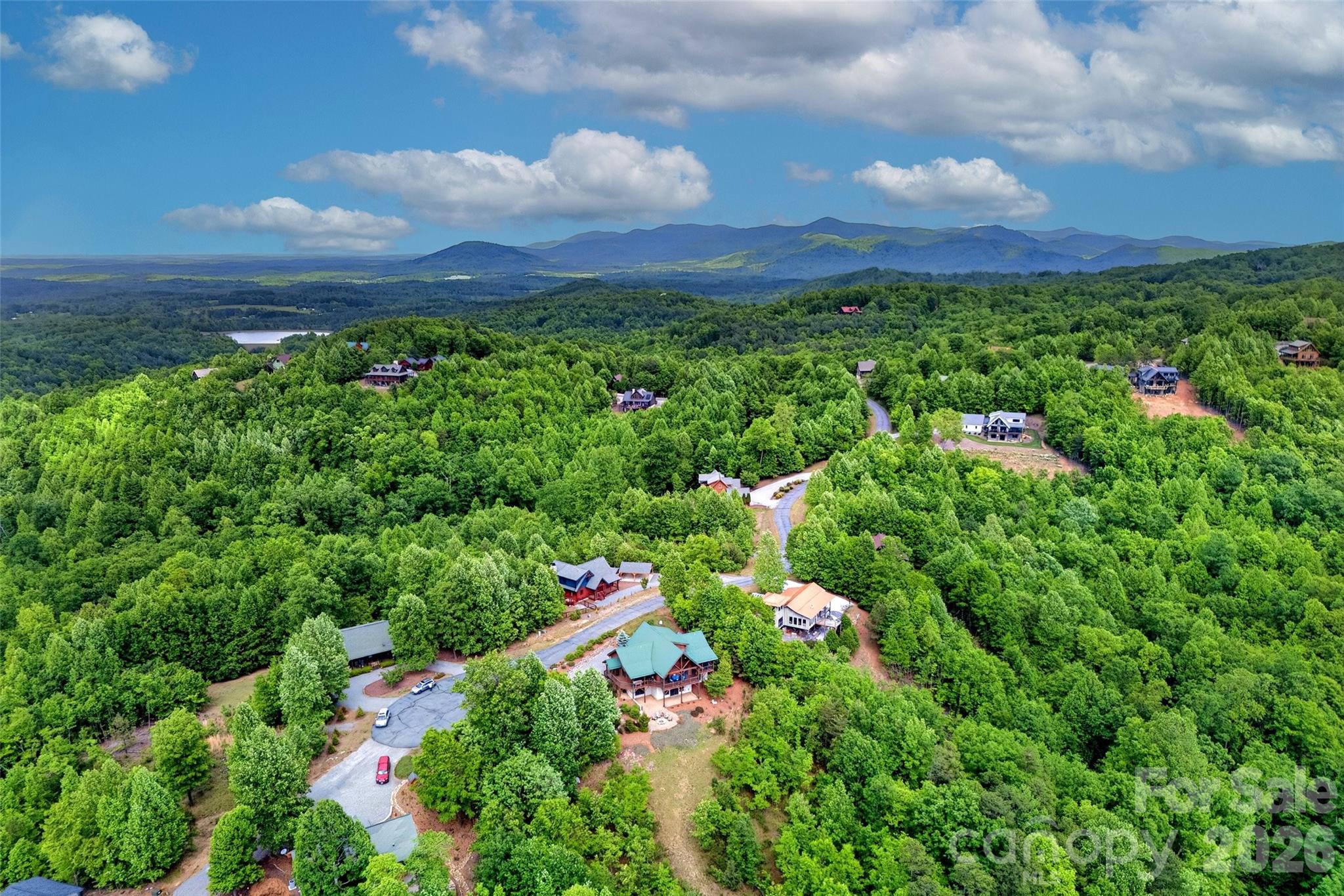 217 Summit Drive — Nebo
