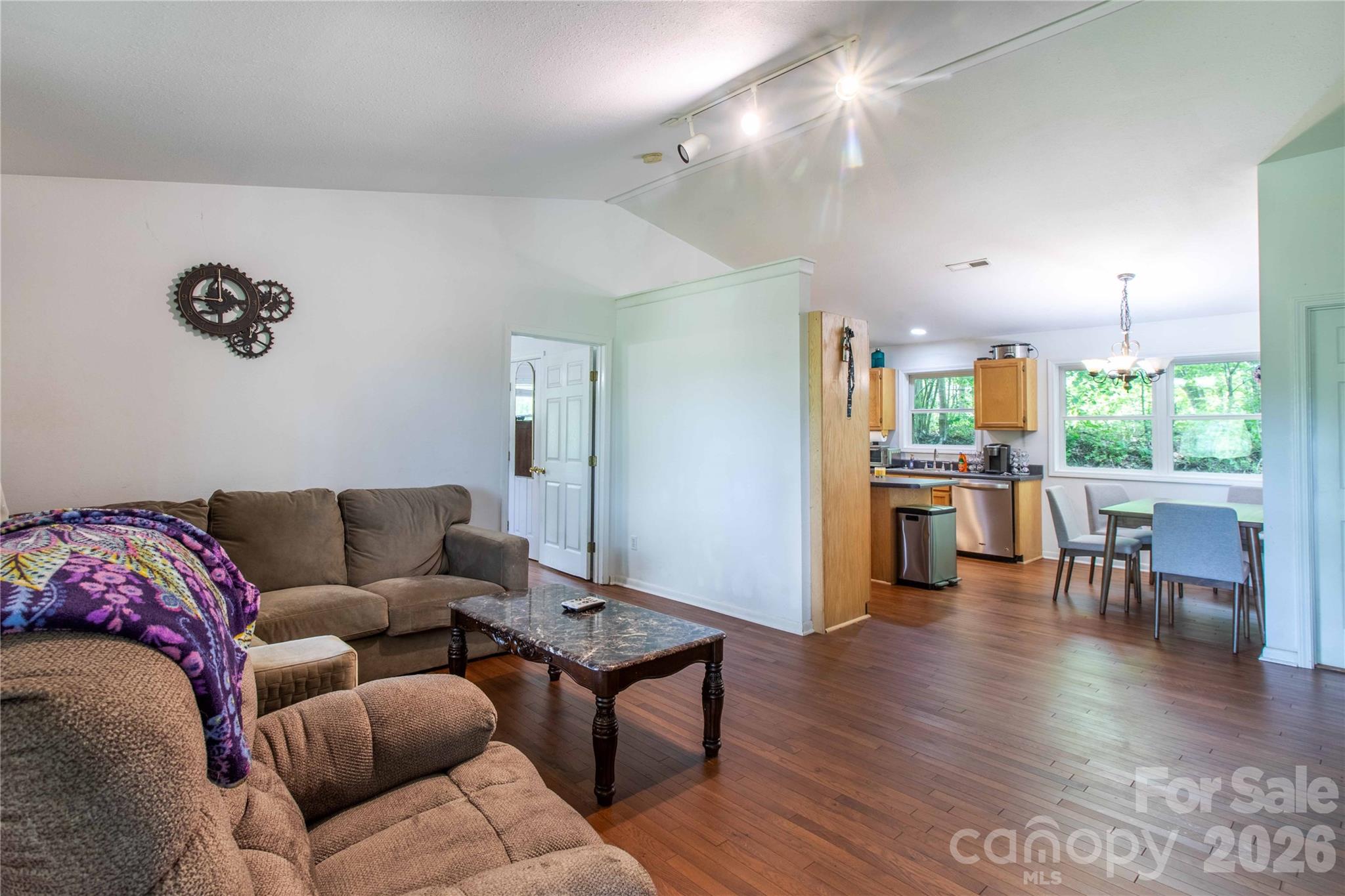 115 Knoll Ridge Lane — Waynesville