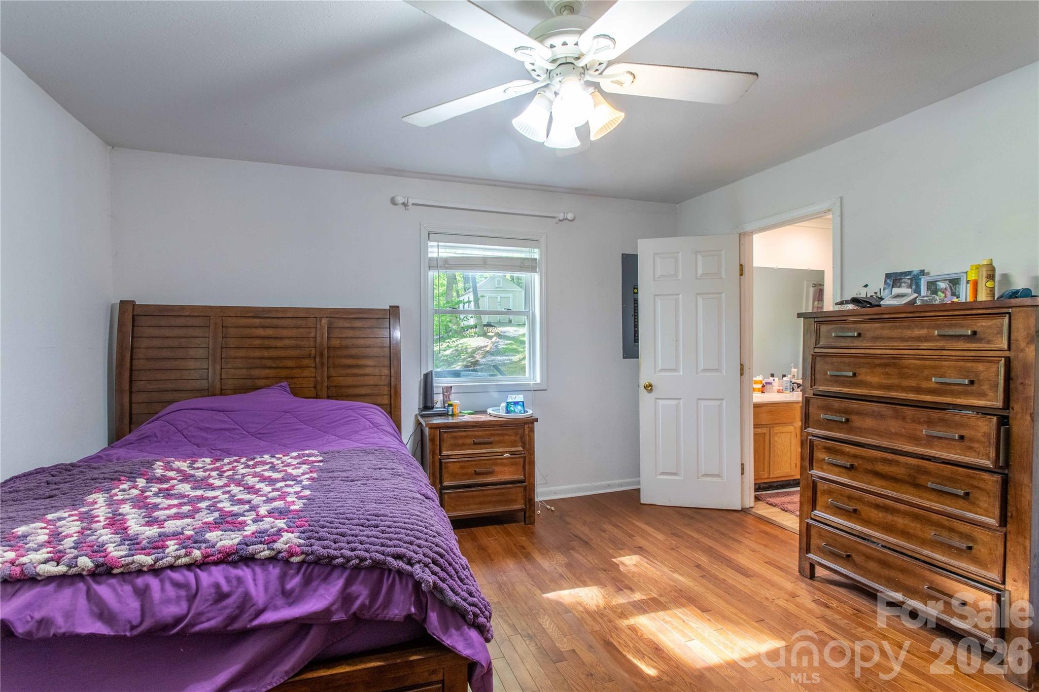 115 Knoll Ridge Lane — Waynesville