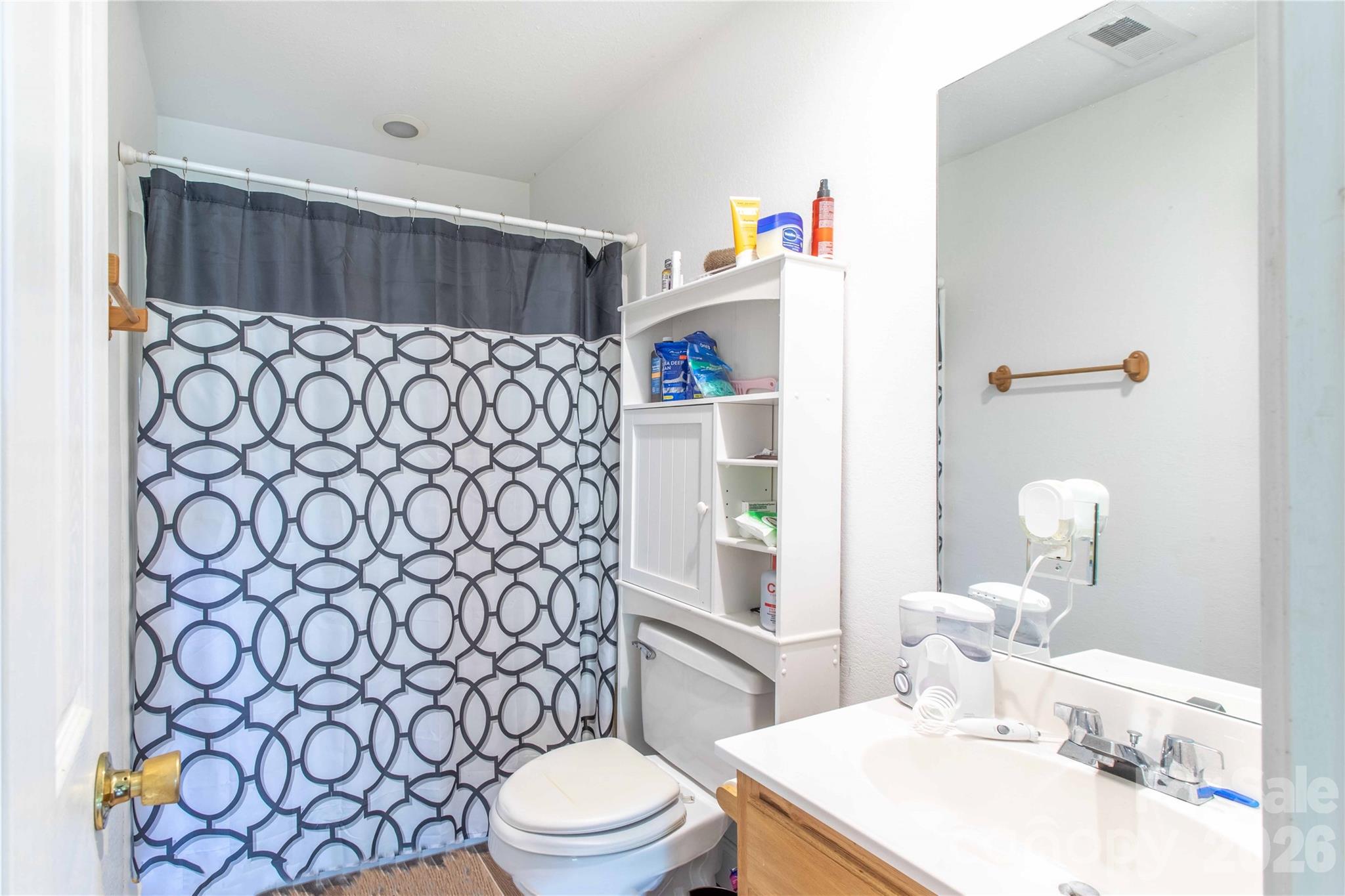 115 Knoll Ridge Lane — Waynesville