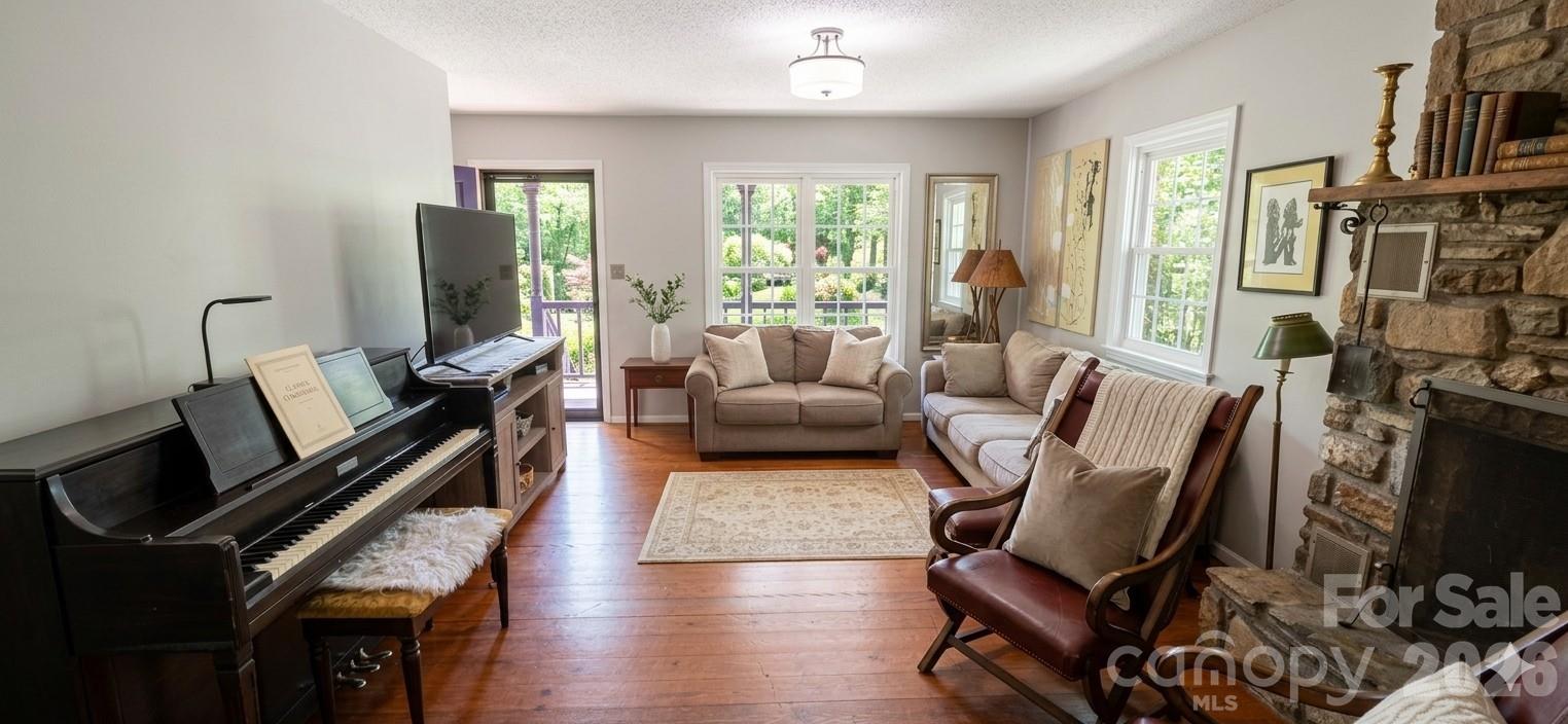 140 Elijah Hall Road — Black Mountain