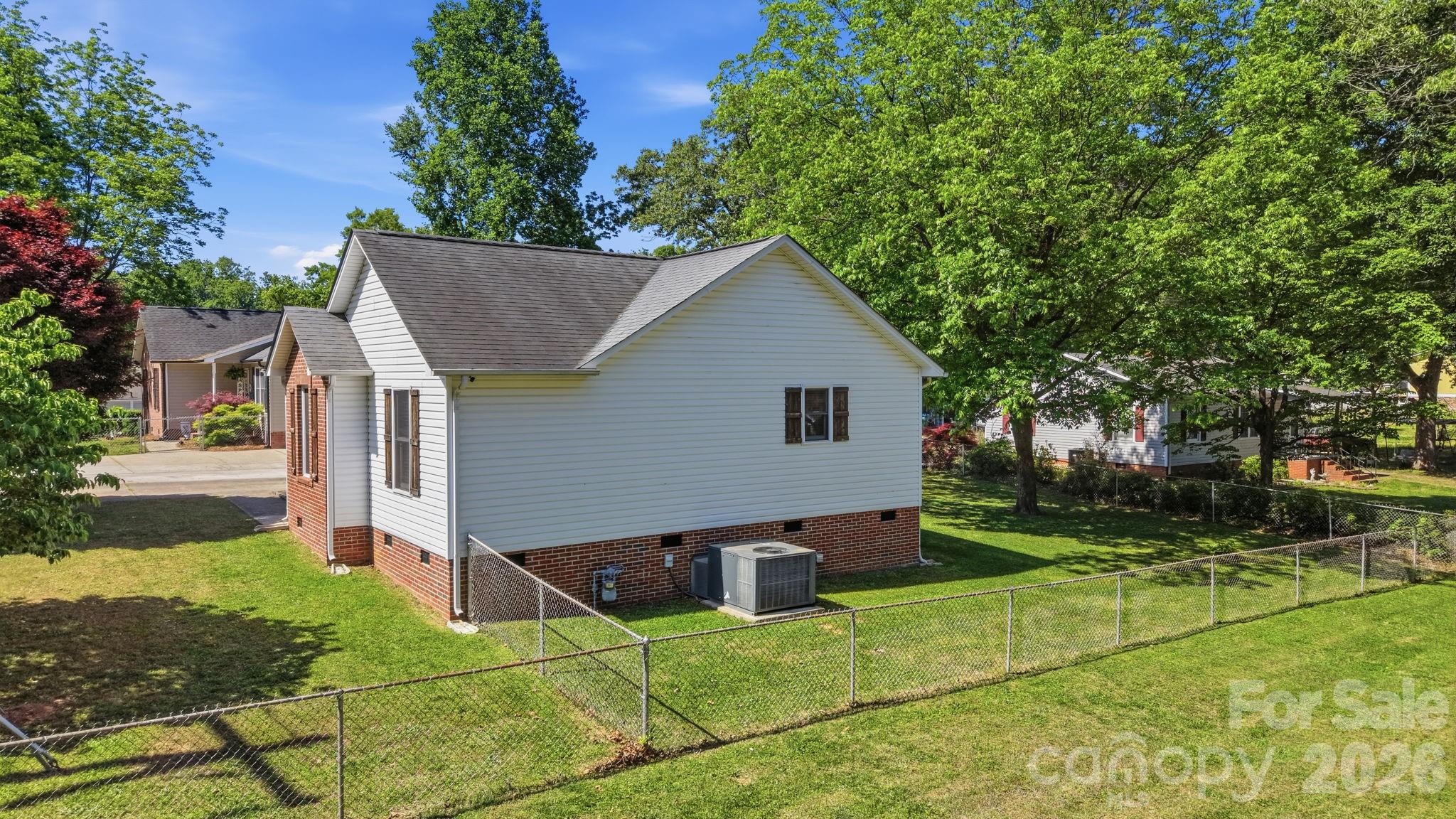 609 N 10th Street — Bessemer City