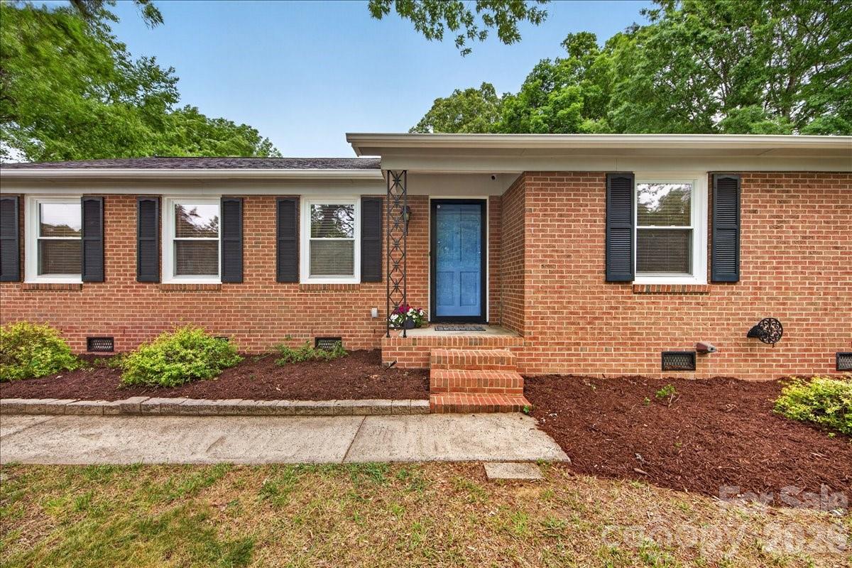 6219 Welford Road — Charlotte