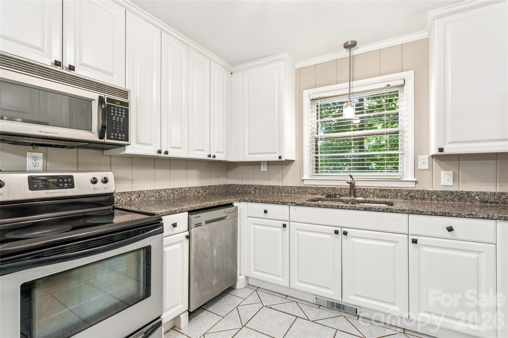 2227 Wensley Drive — Charlotte