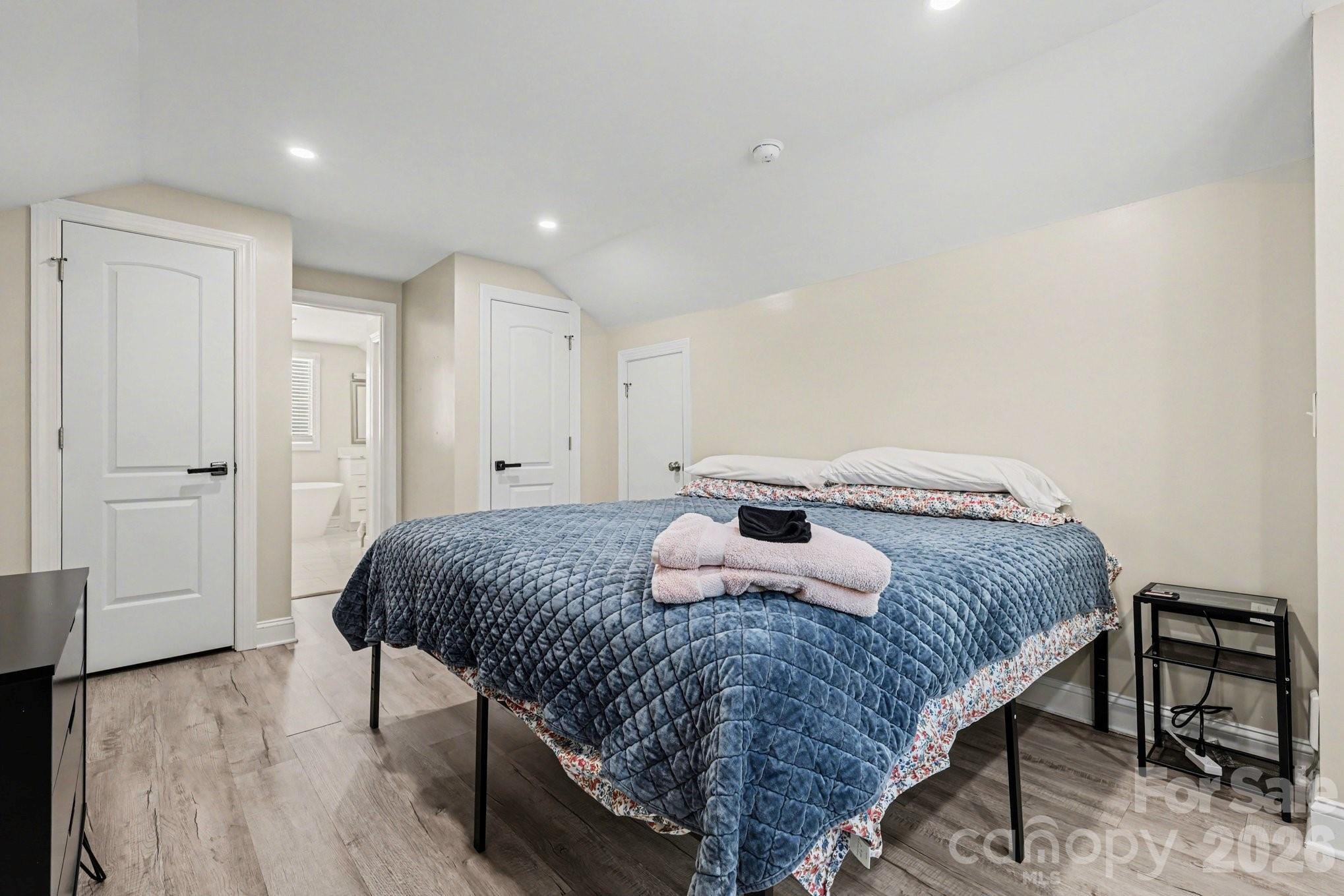 3816 Freedom Drive — Charlotte