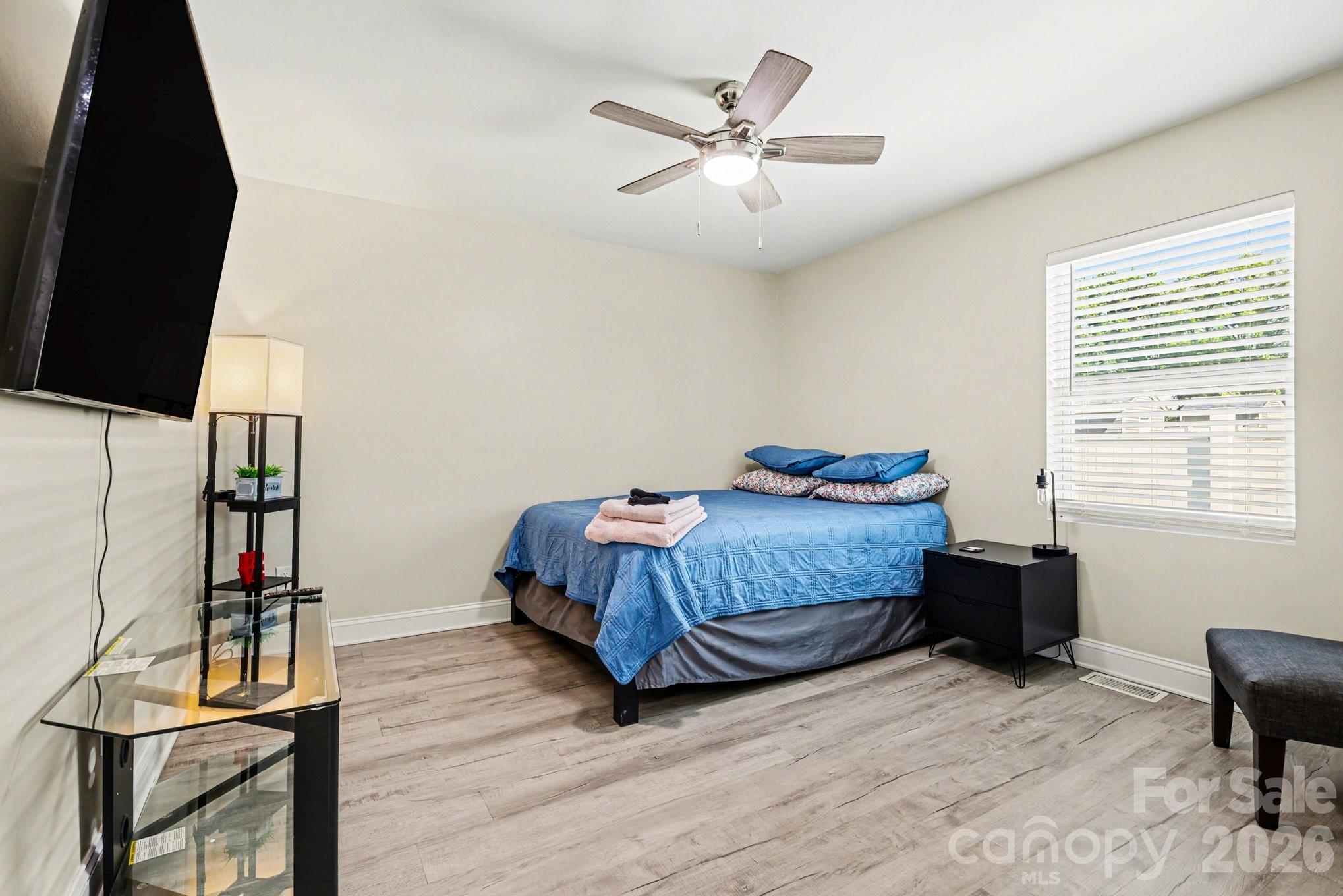 3816 Freedom Drive — Charlotte