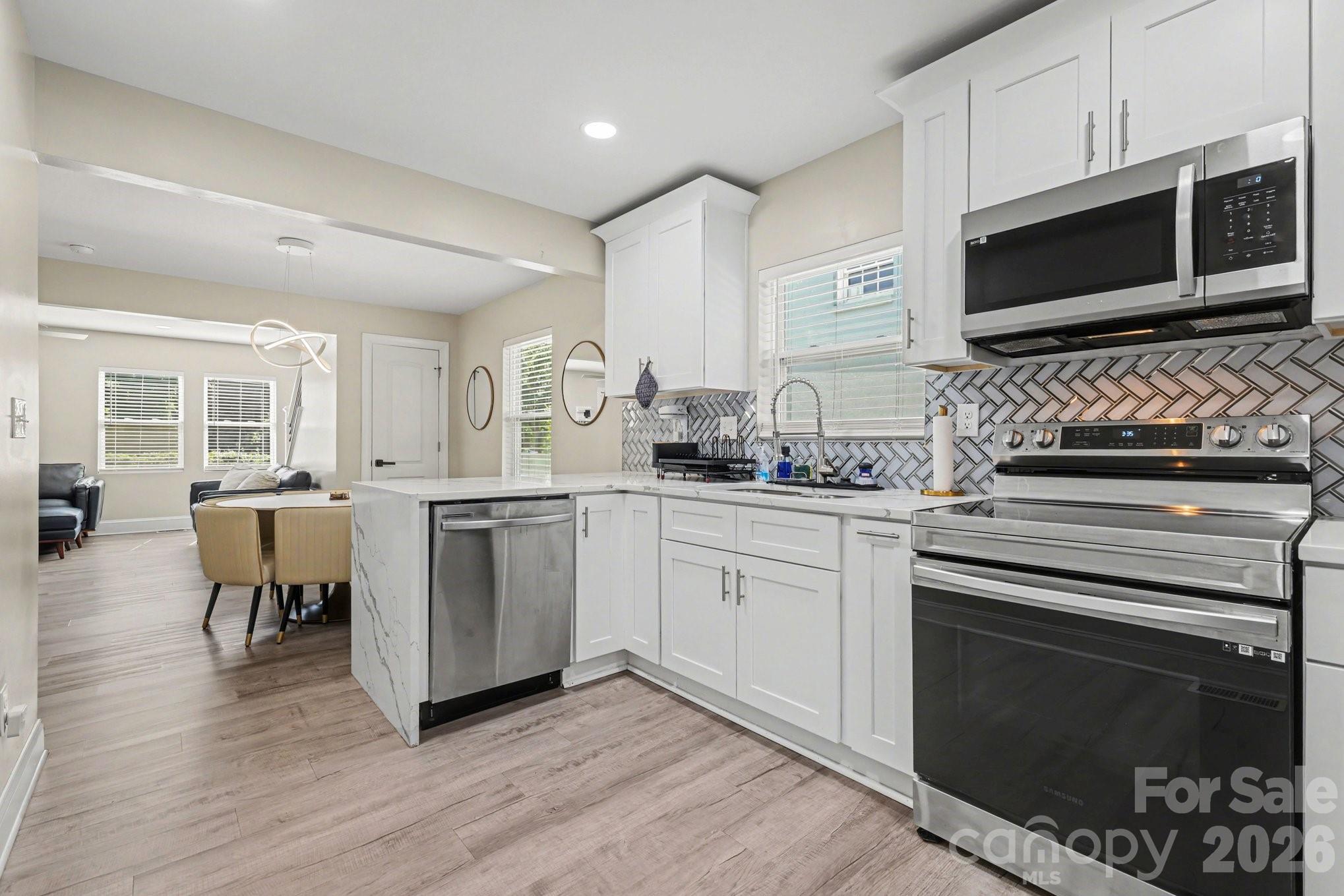 3816 Freedom Drive — Charlotte