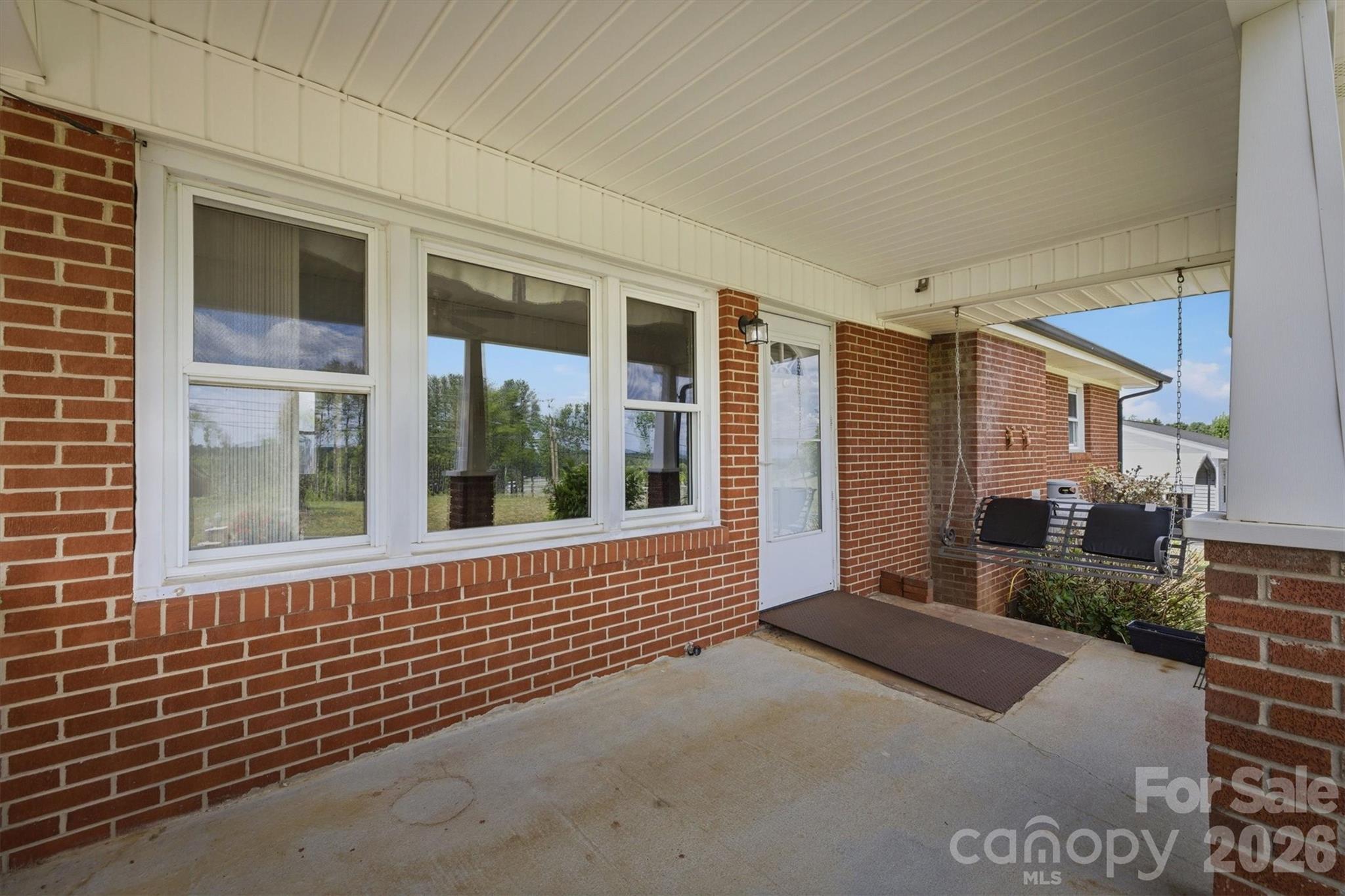 930 Enola Road — Morganton