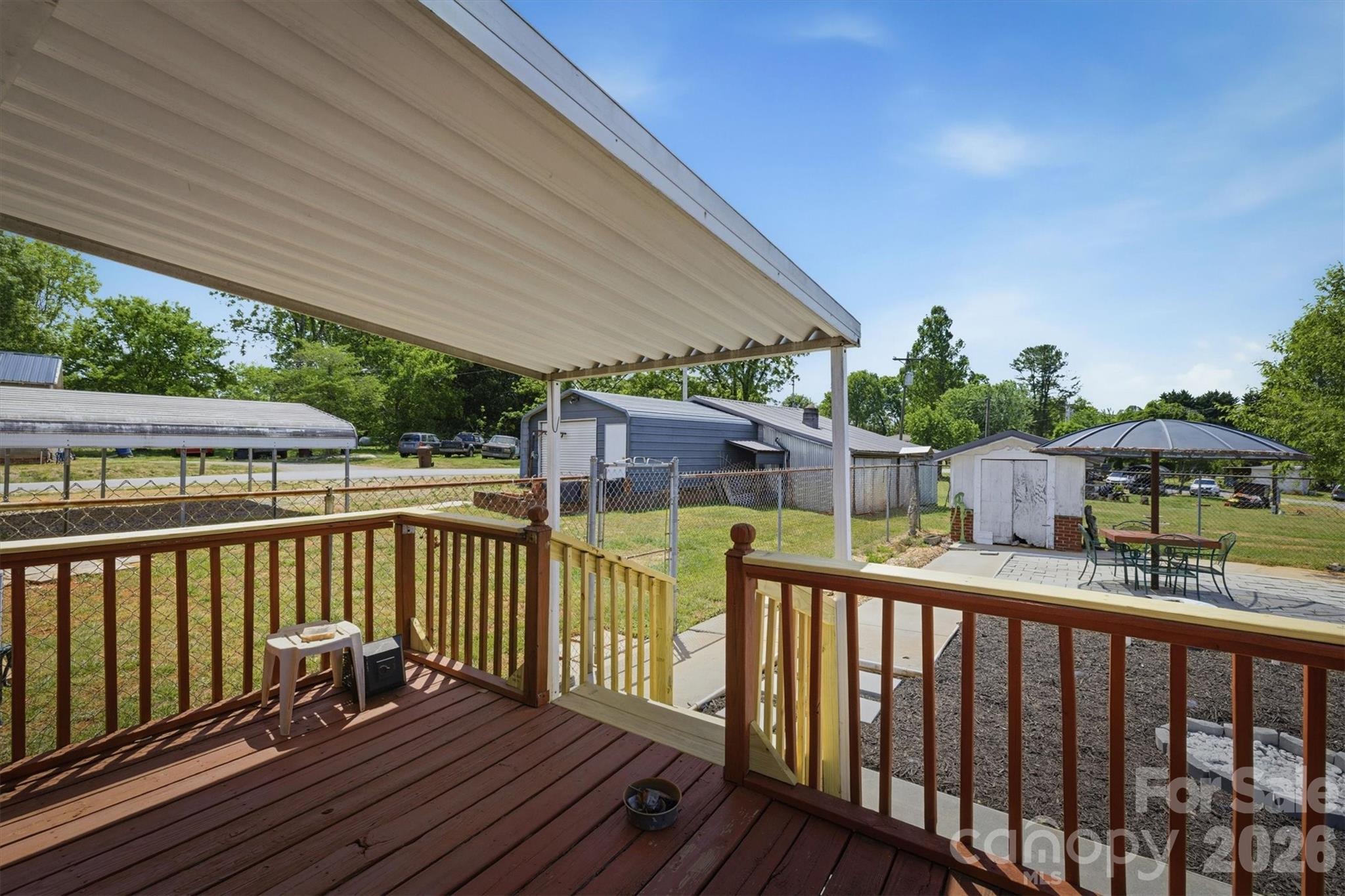 930 Enola Road — Morganton