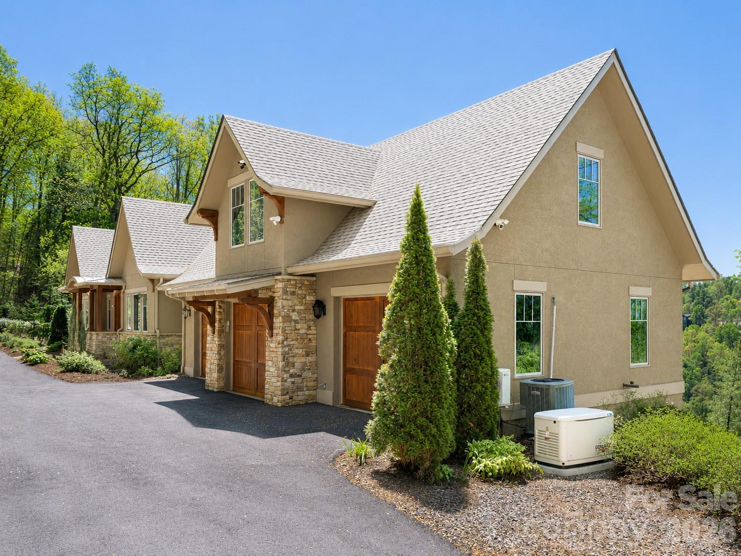 32 Timberwolf Court — Asheville