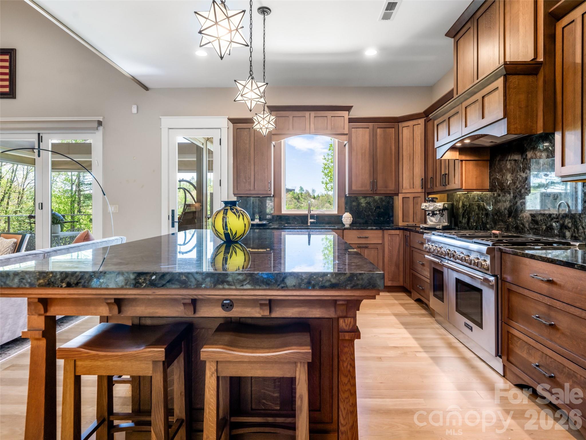 32 Timberwolf Court — Asheville