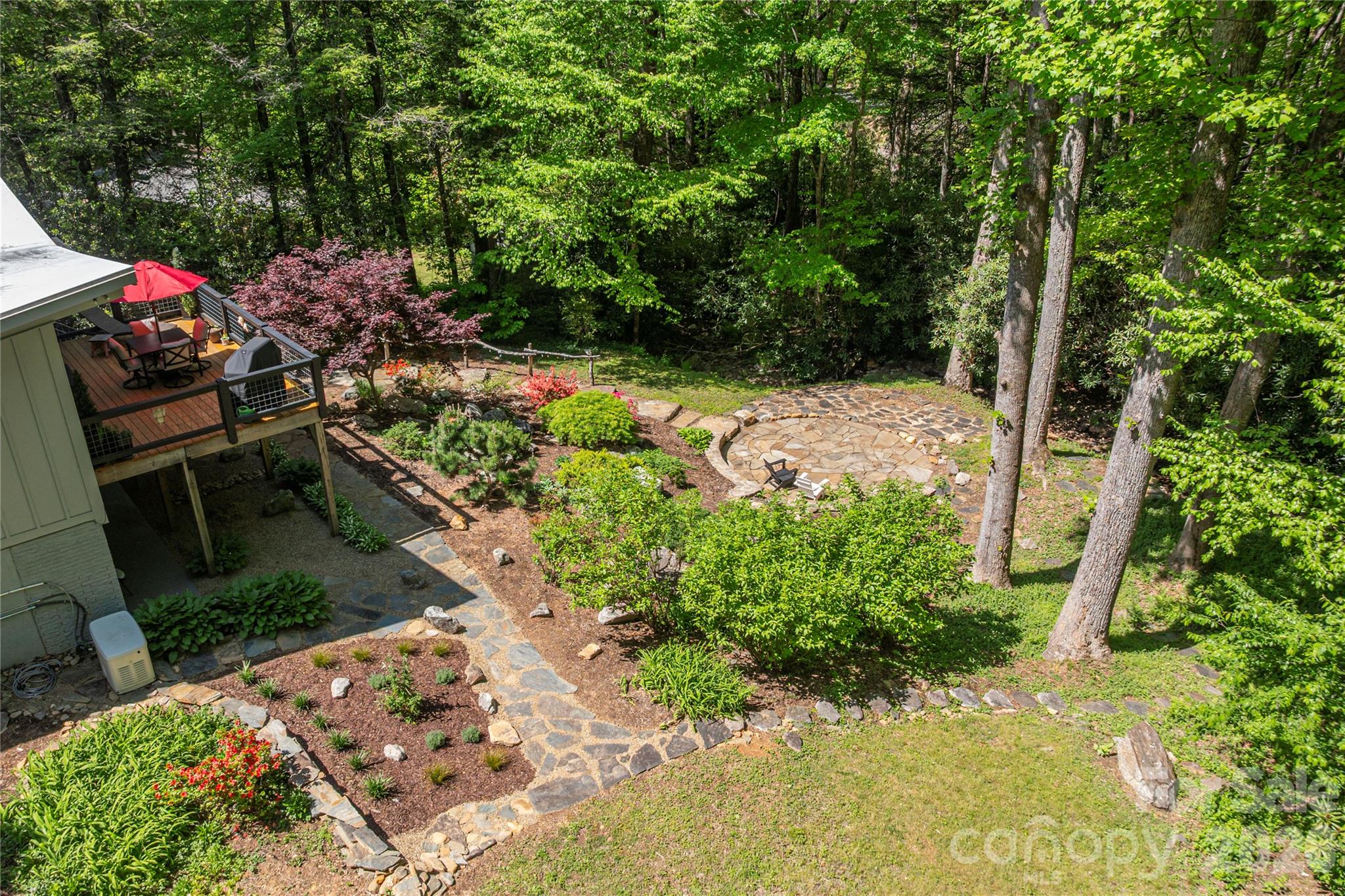 5 Crooked Tree Lane — Black Mountain