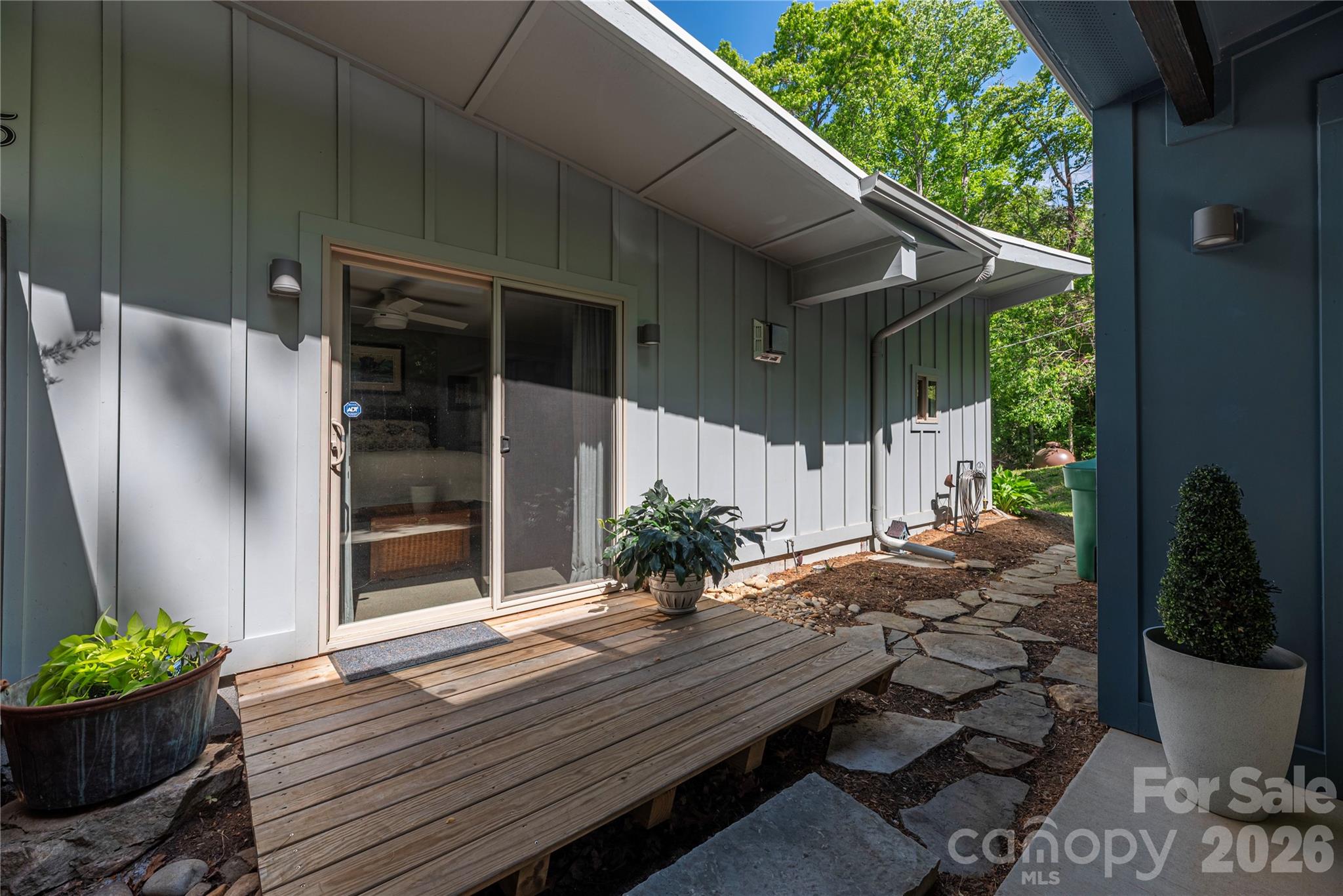 5 Crooked Tree Lane — Black Mountain
