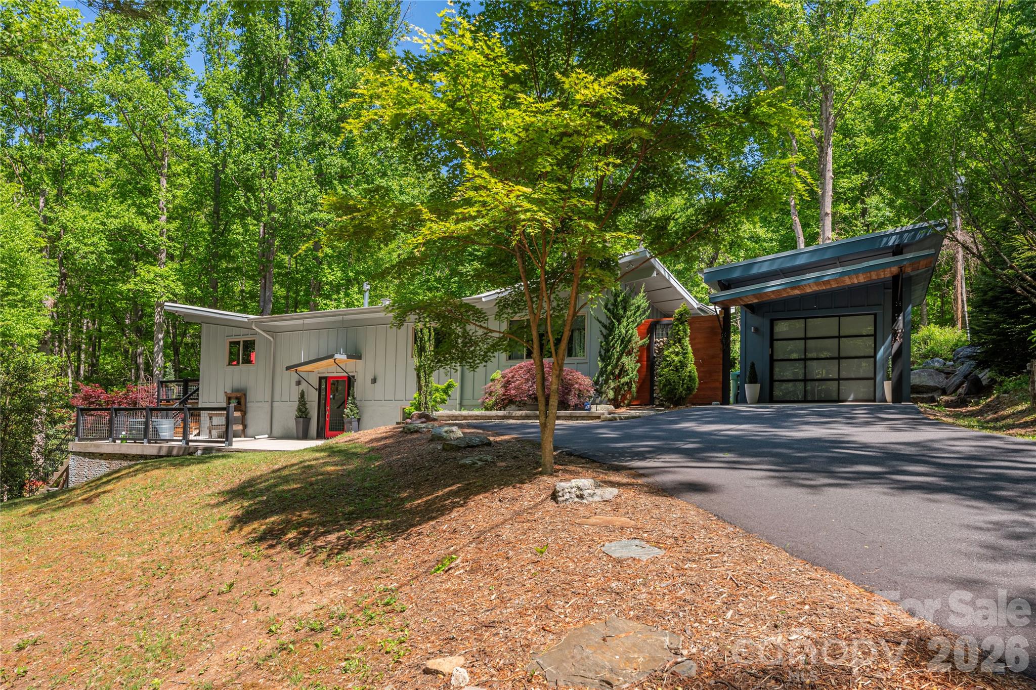 5 Crooked Tree Lane — Black Mountain