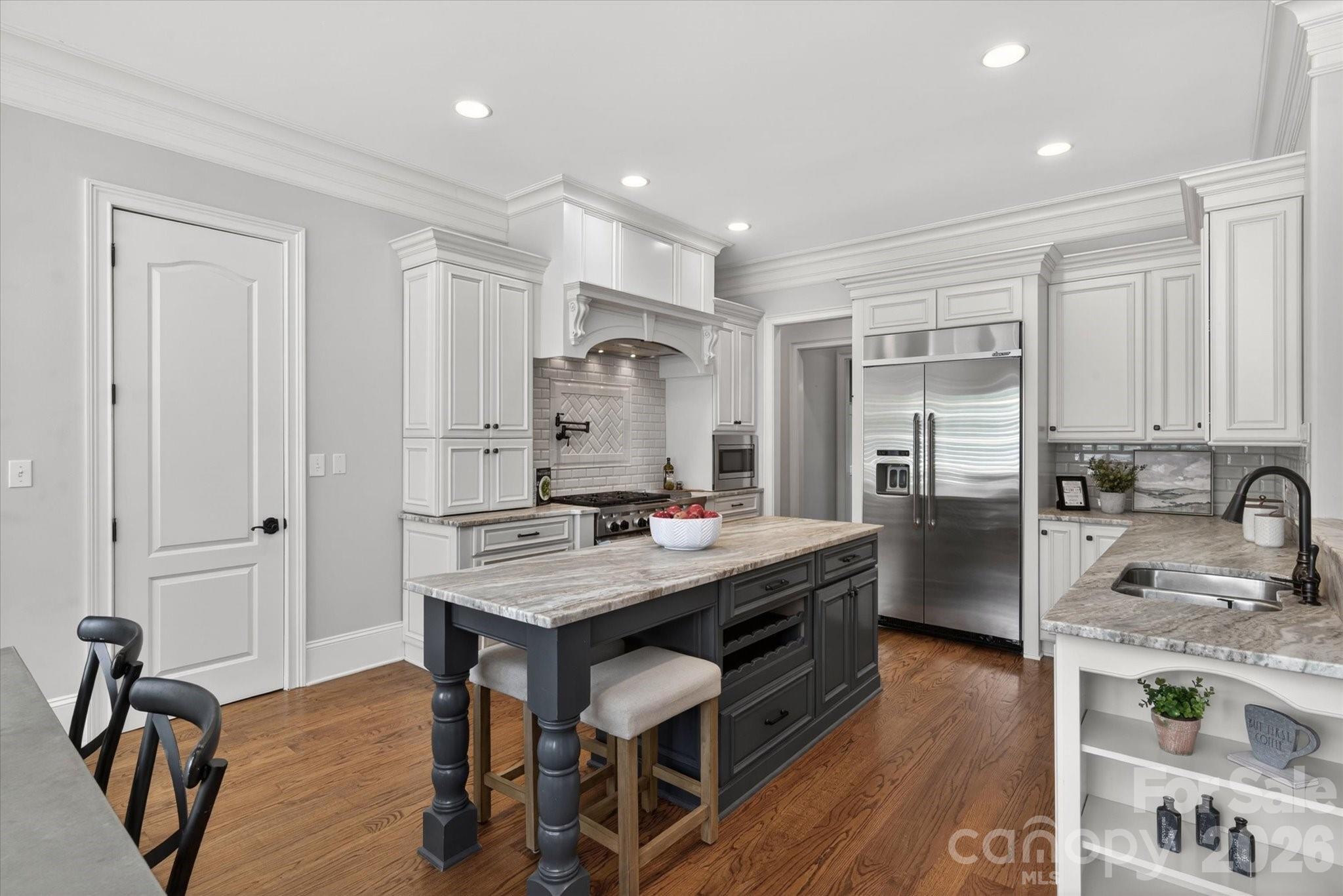 1304 Lookout Circle — Waxhaw