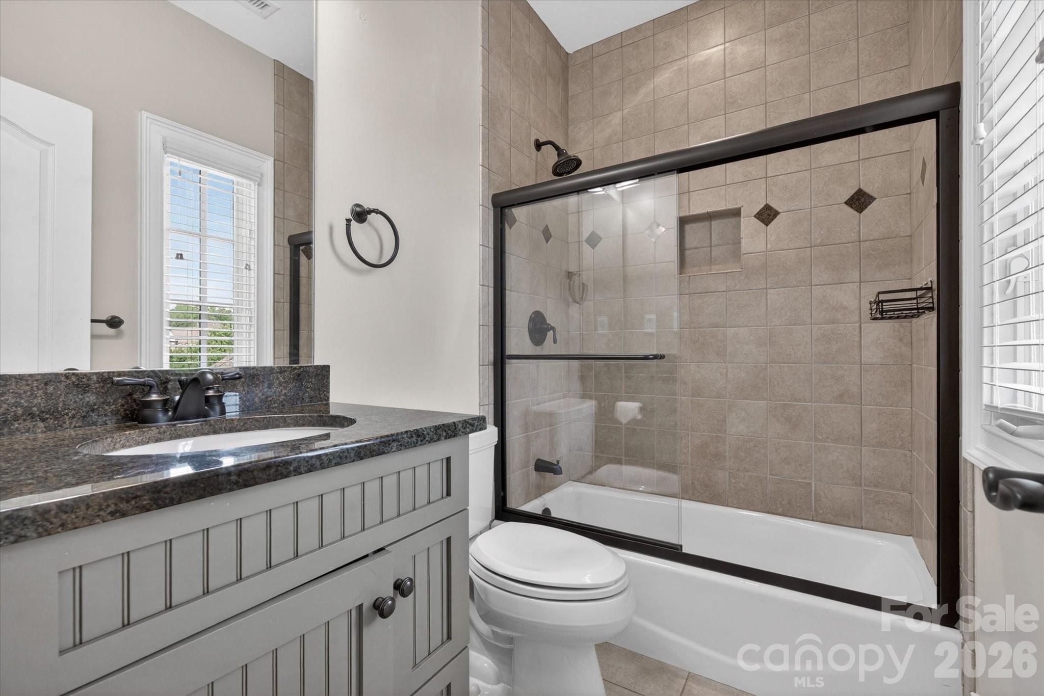 1304 Lookout Circle — Waxhaw