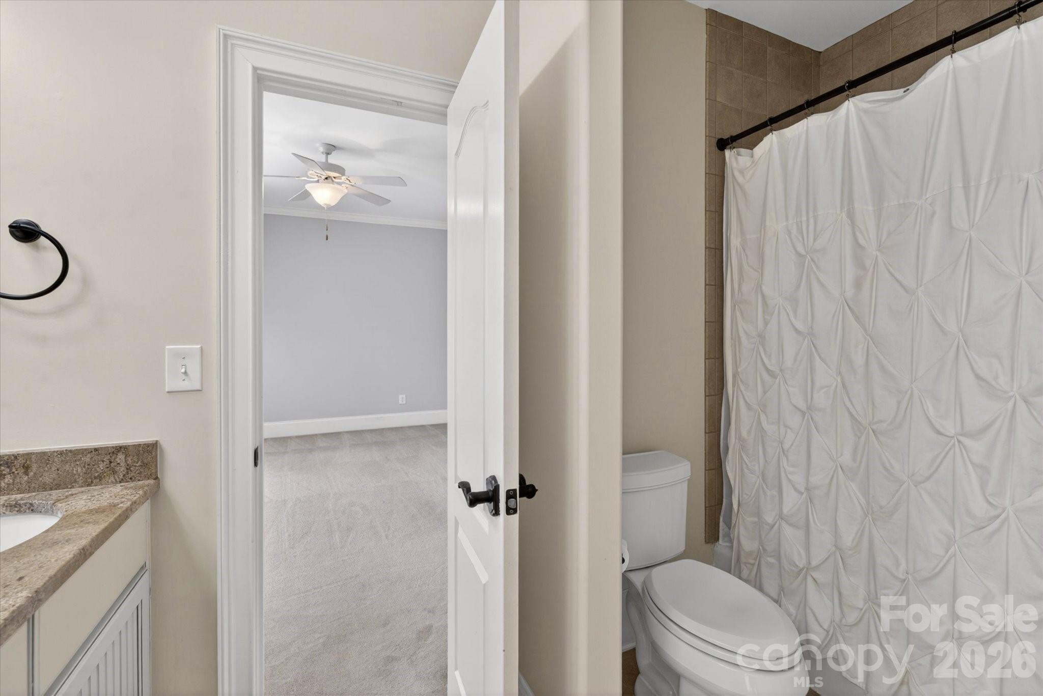 1304 Lookout Circle — Waxhaw