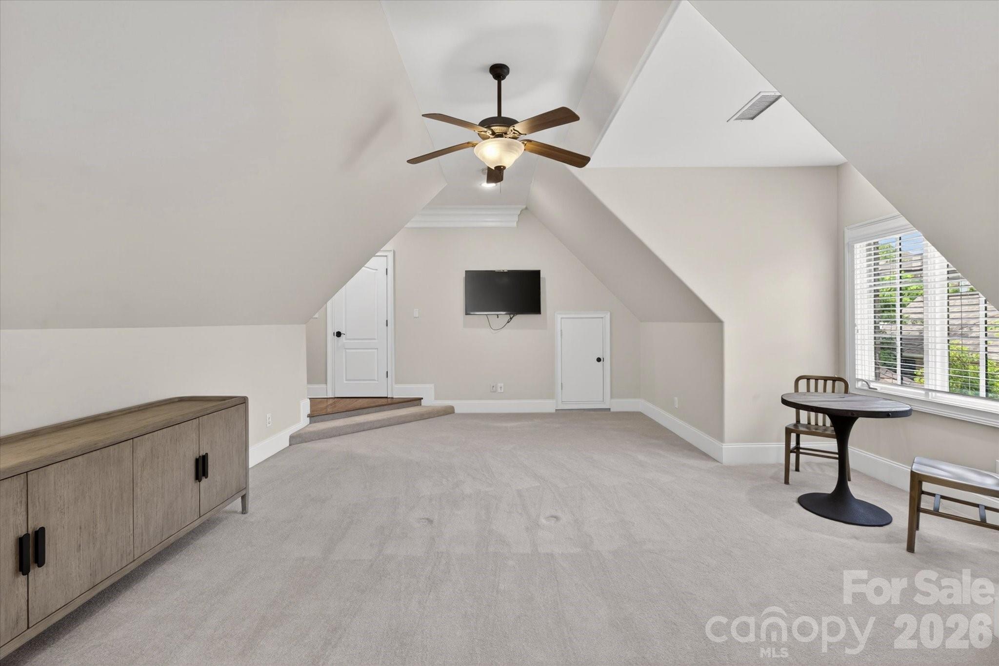 1304 Lookout Circle — Waxhaw