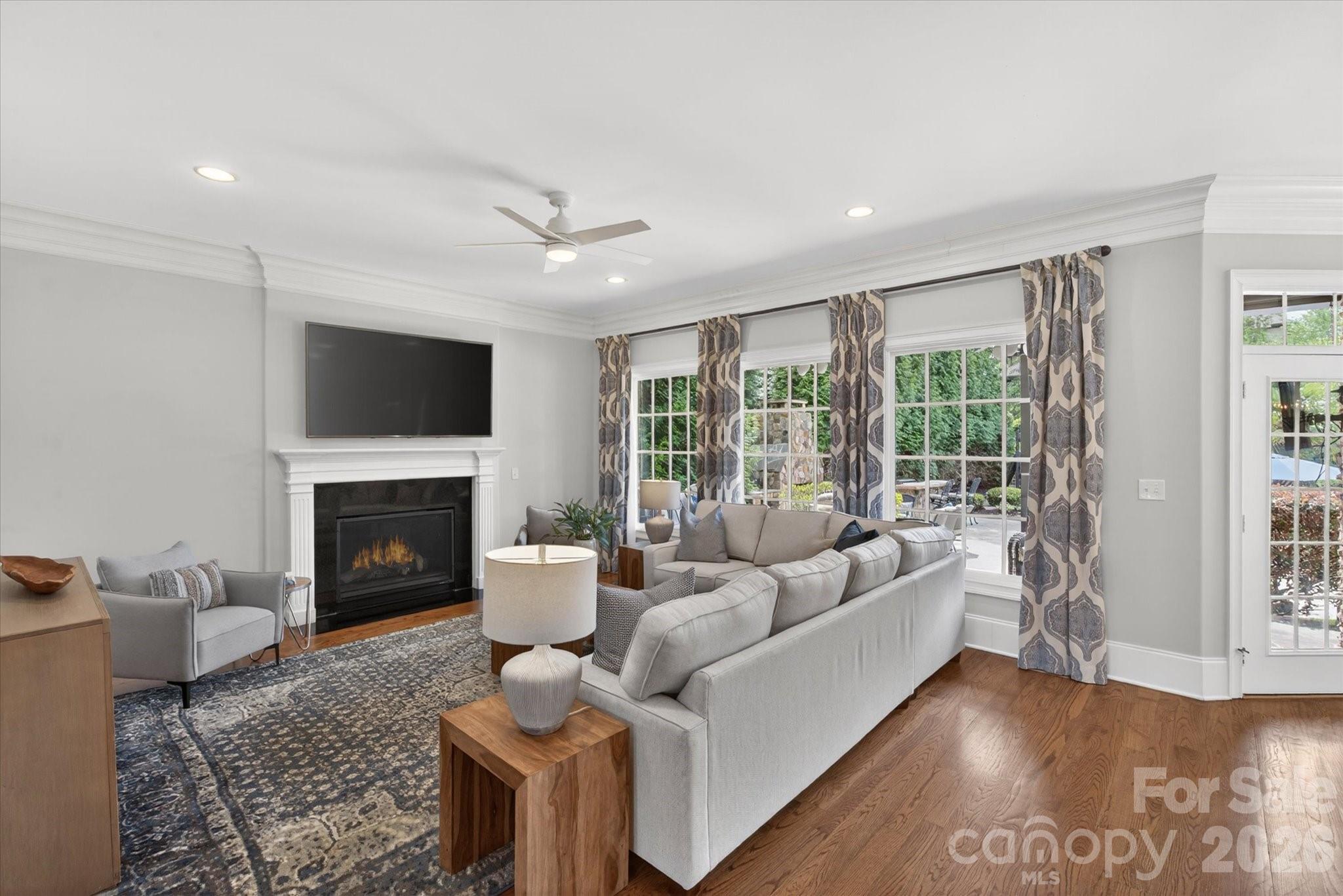 1304 Lookout Circle — Waxhaw