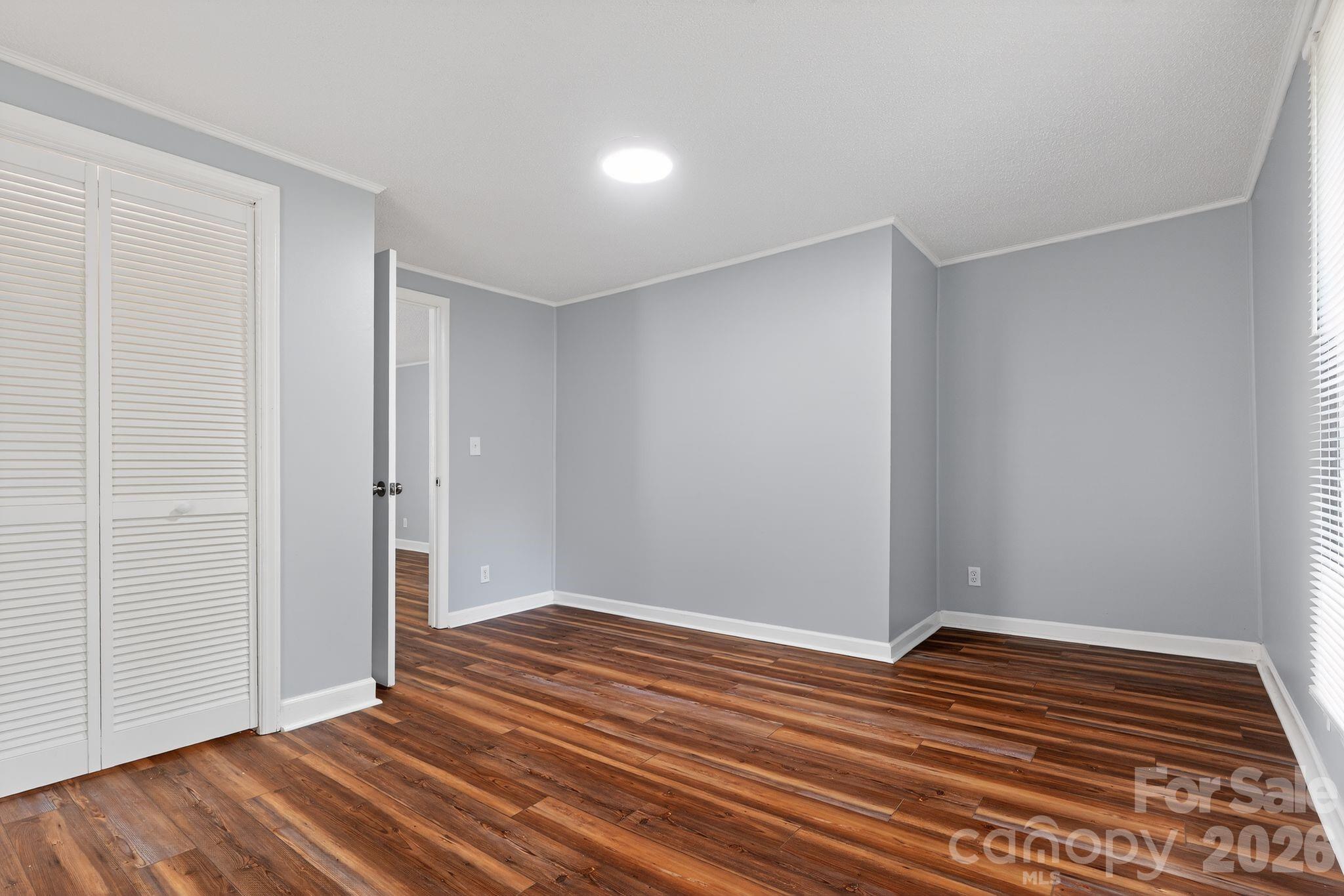 801 Woodlawn Avenue SW — Valdese