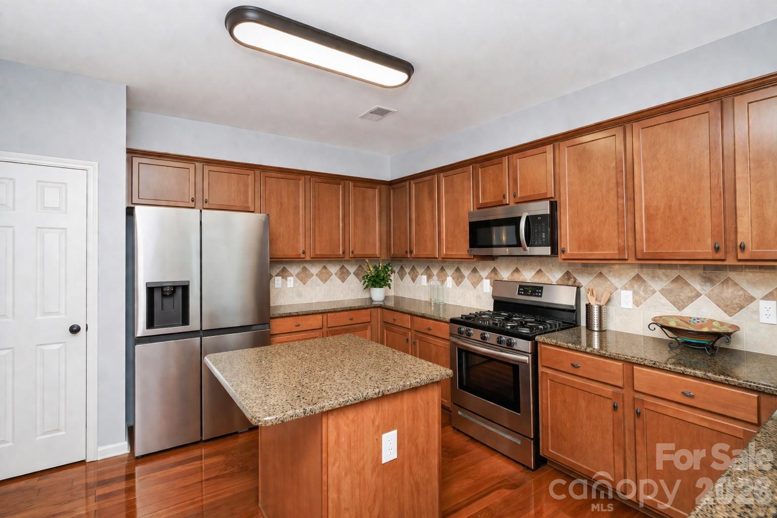 1457 Prestbury Road NW — Concord