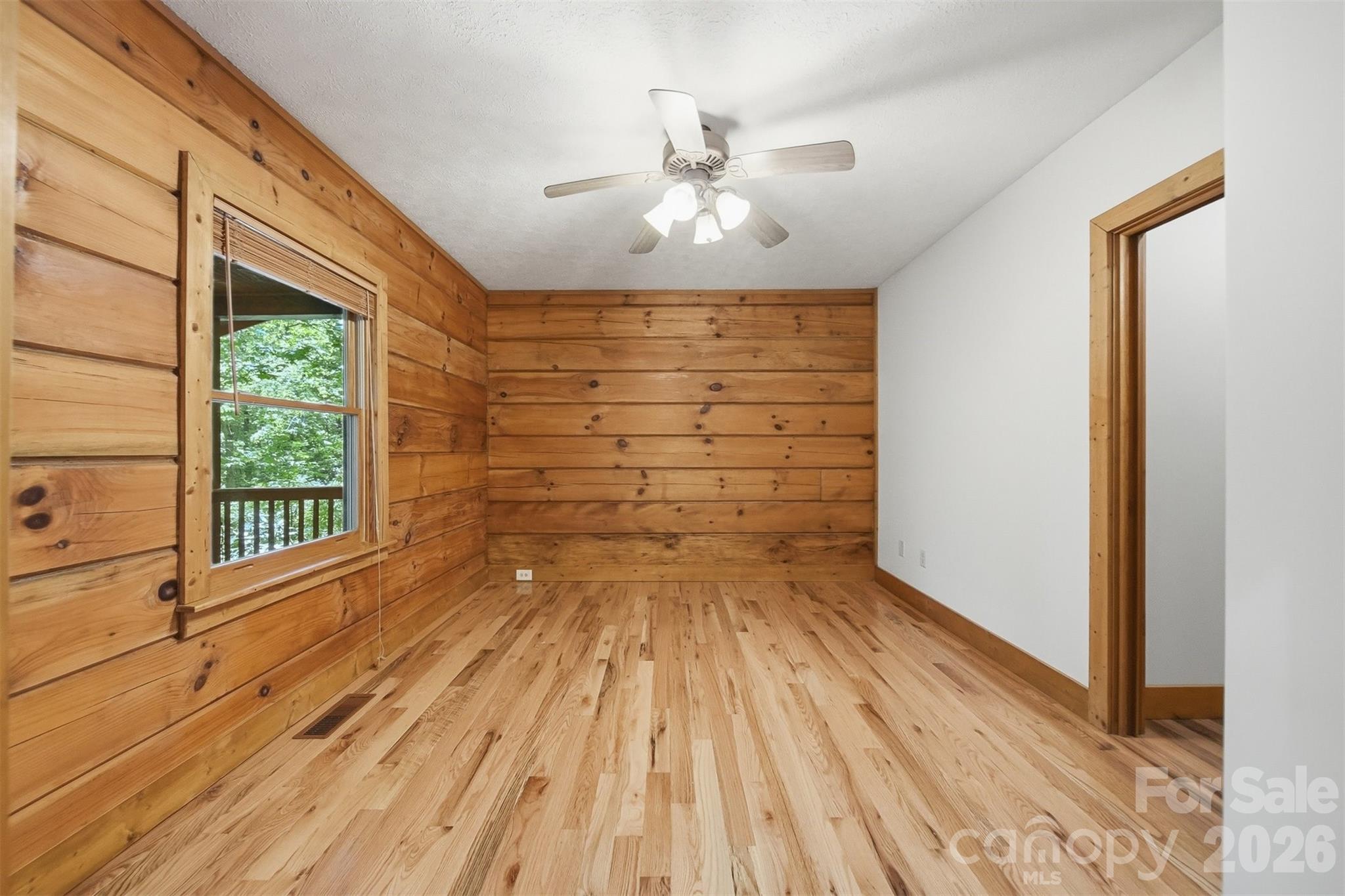 6220 Sunny Drive — Newland