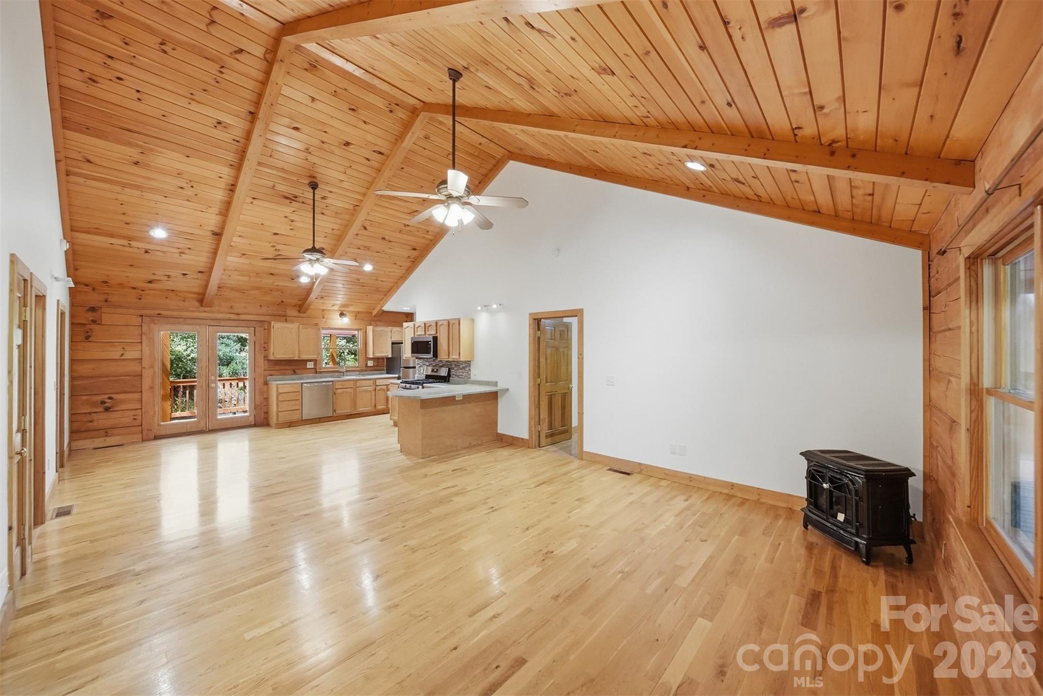 6220 Sunny Drive — Newland