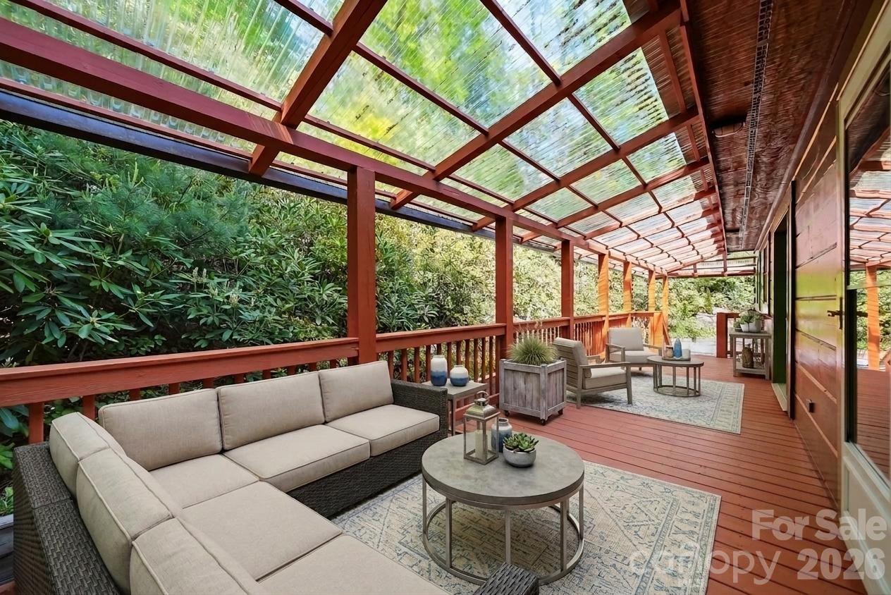 6220 Sunny Drive — Newland