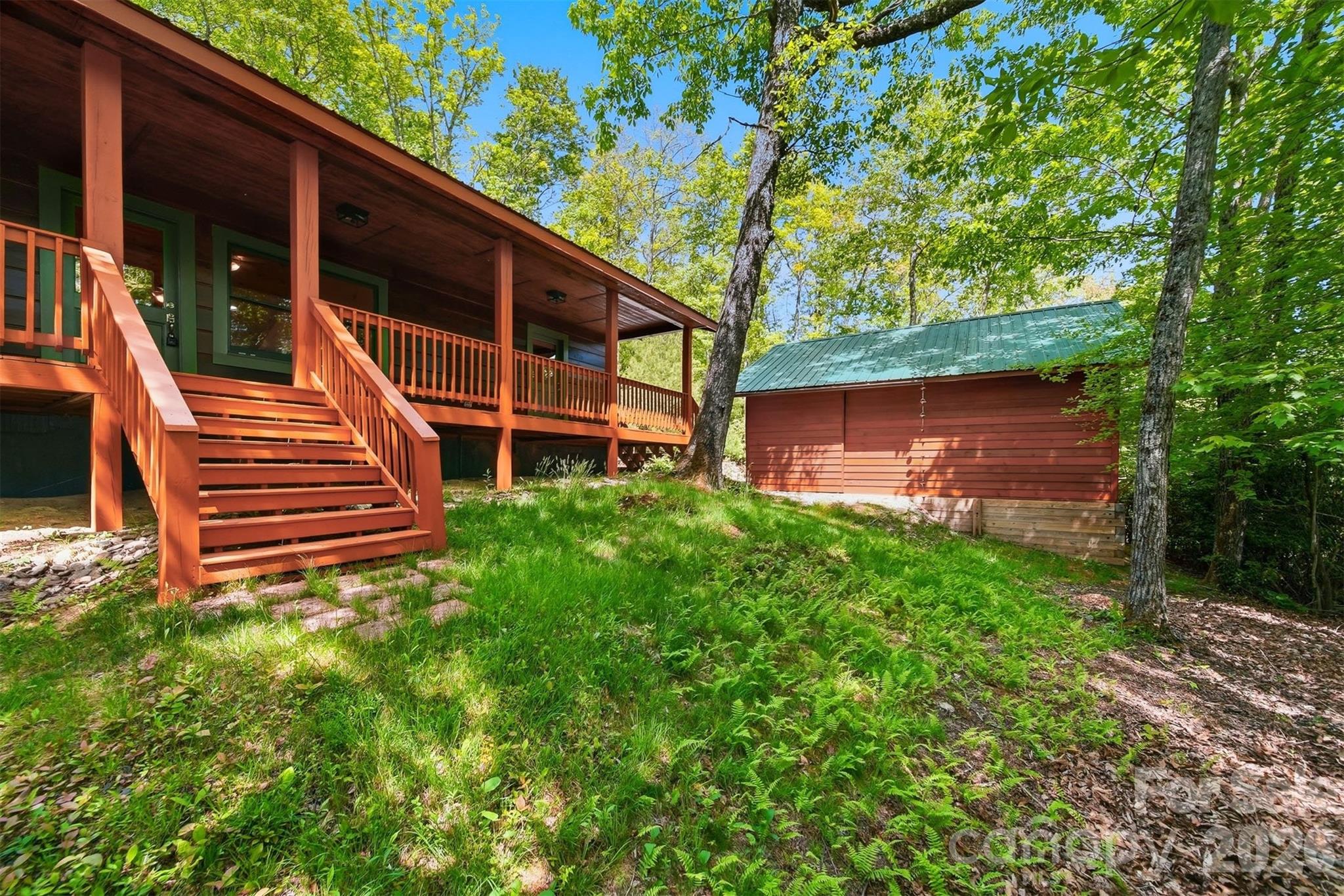 6220 Sunny Drive — Newland