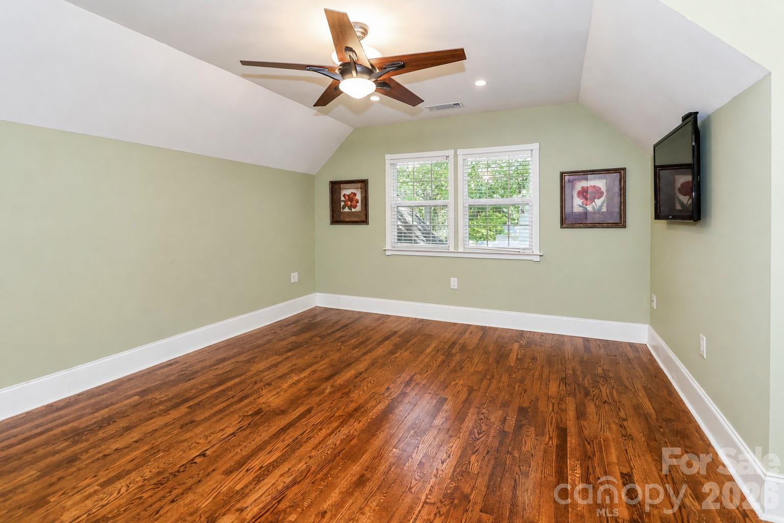 820 Woodland Road — Statesville