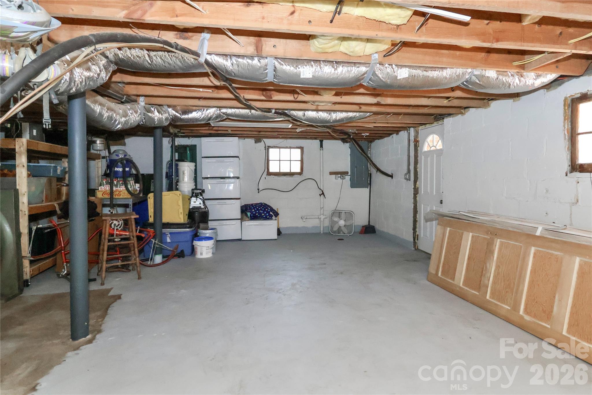820 Woodland Road — Statesville