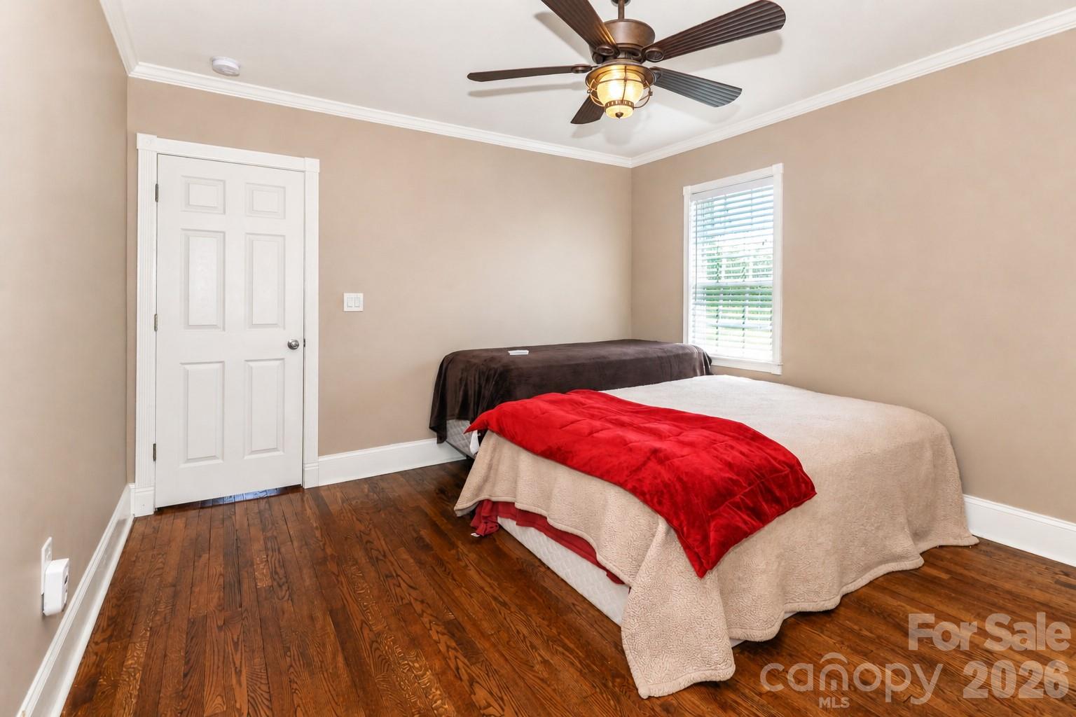 820 Woodland Road — Statesville