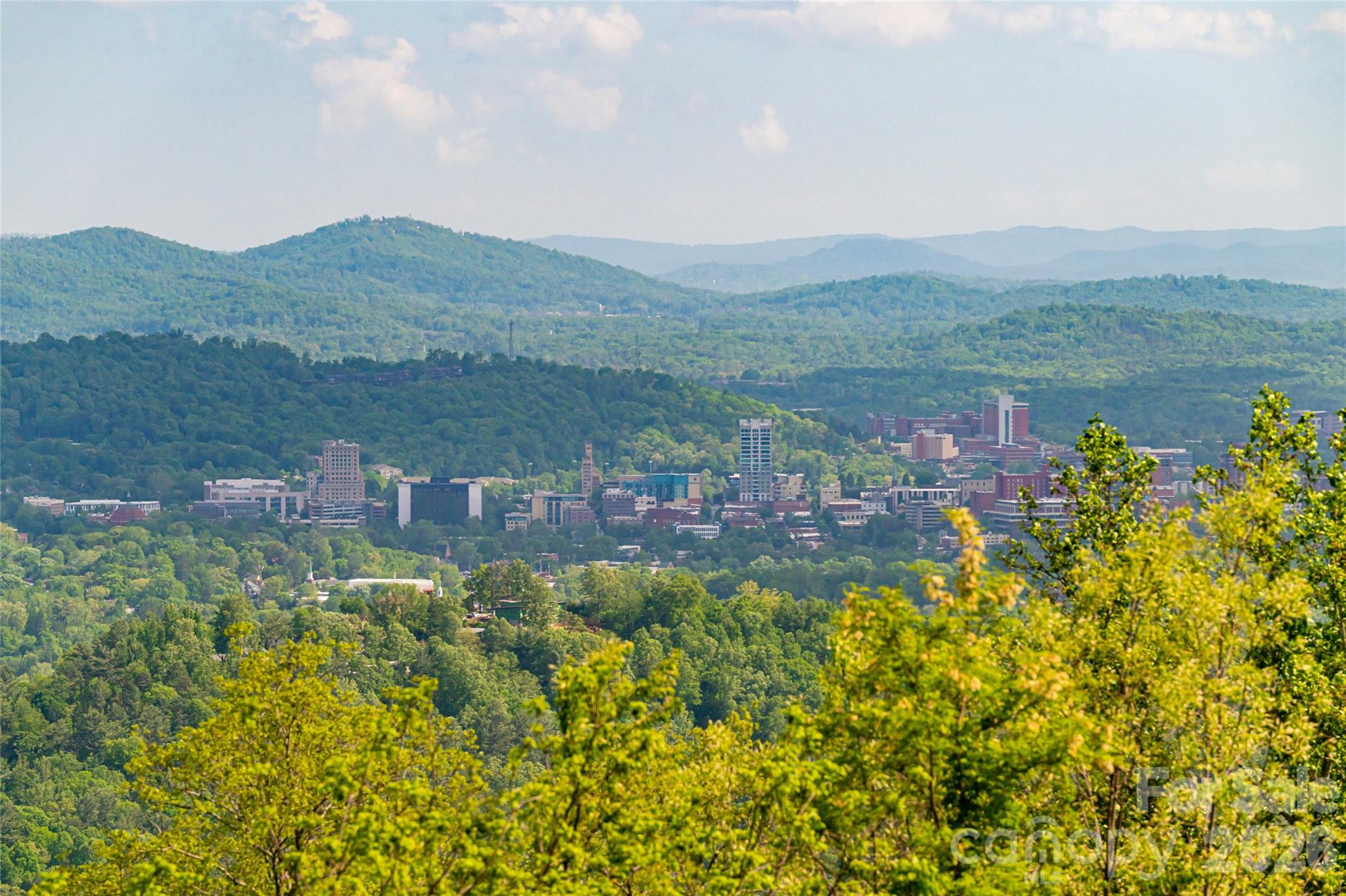 83 Summit Tower Circle — Asheville