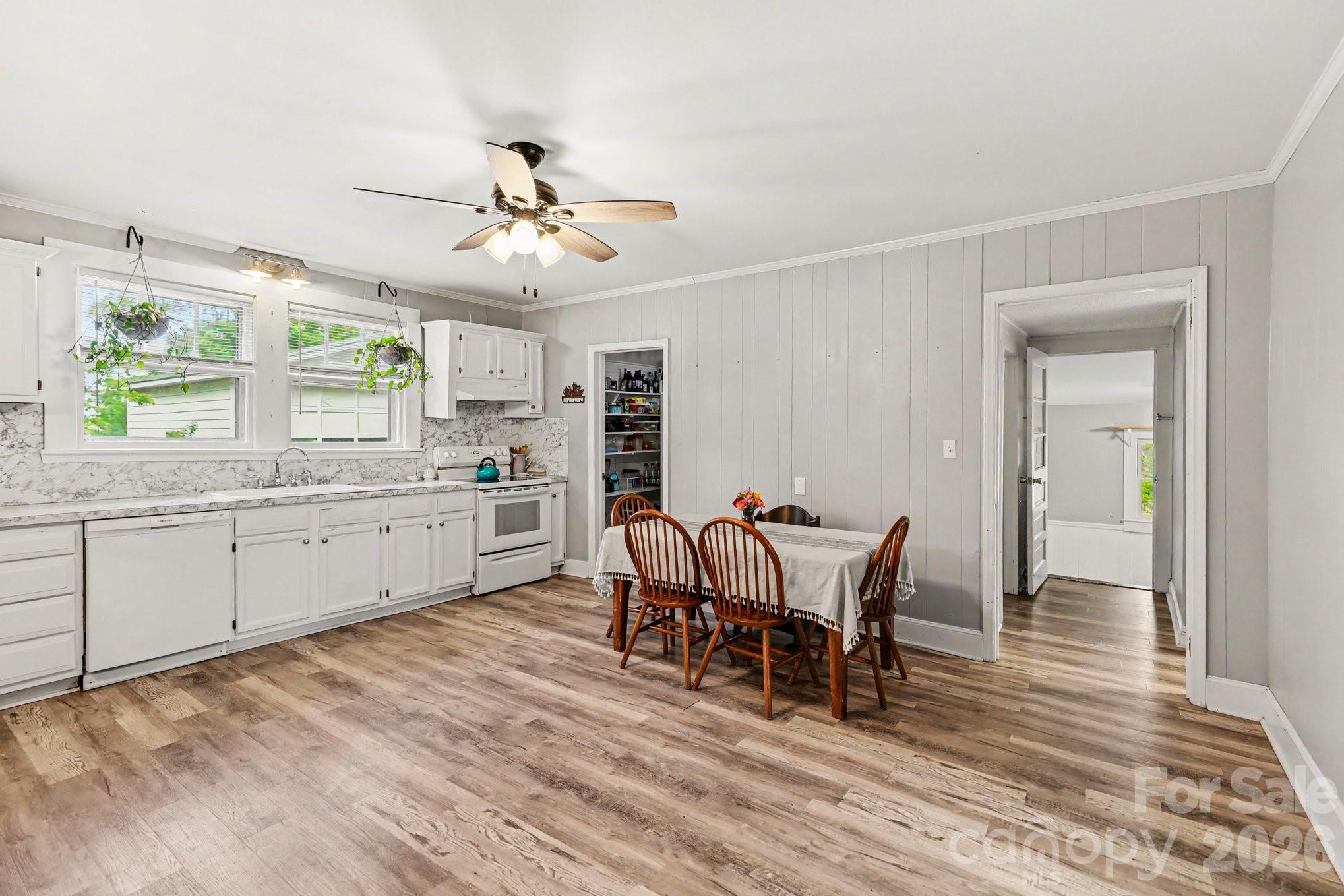 250 Halyburton Street NE — Concord