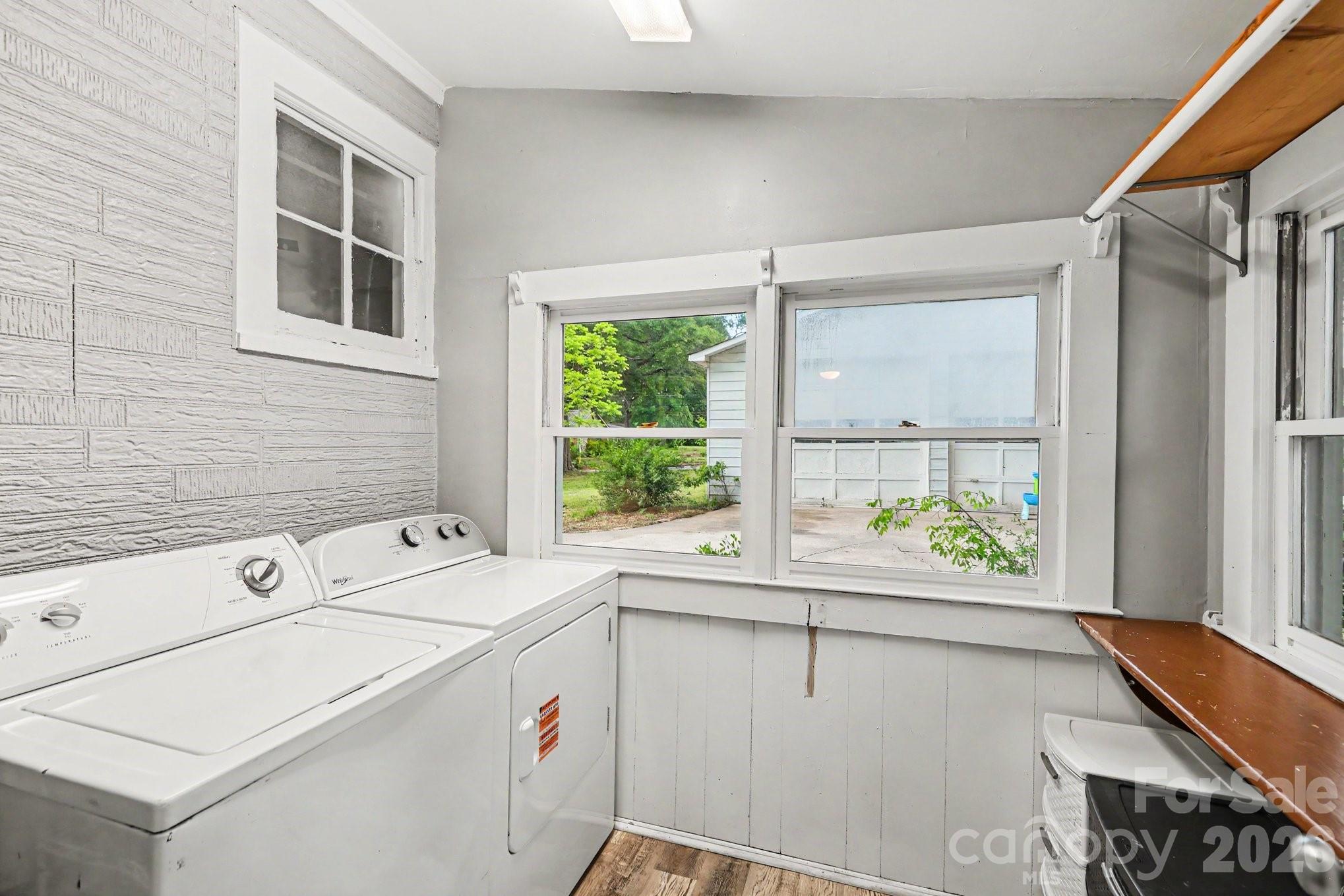 250 Halyburton Street NE — Concord