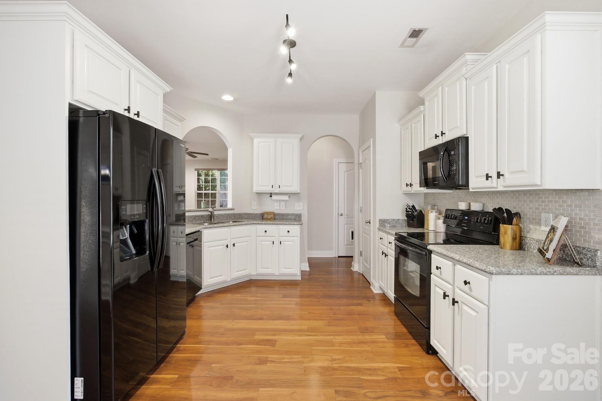 12928 Windy Lea Lane — Huntersville