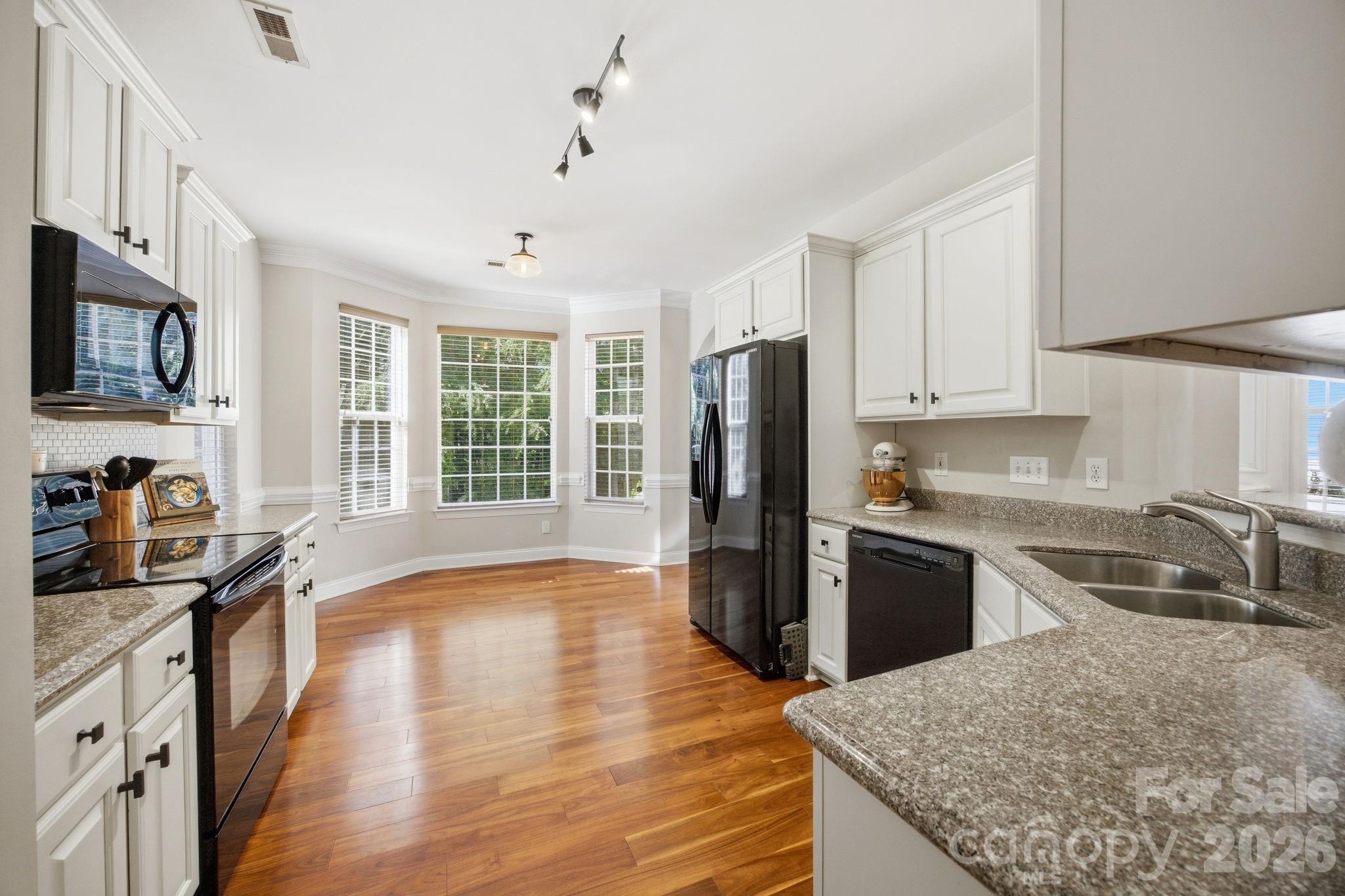 12928 Windy Lea Lane — Huntersville