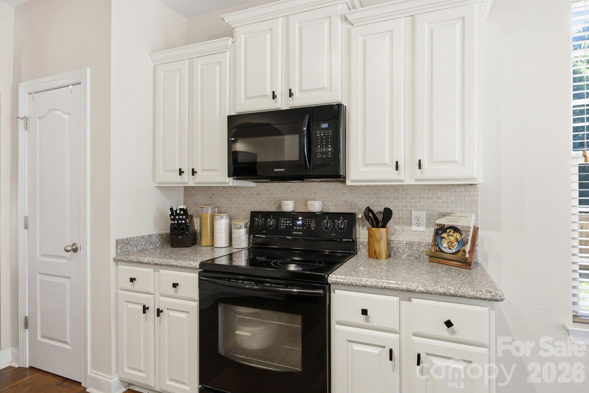 12928 Windy Lea Lane — Huntersville