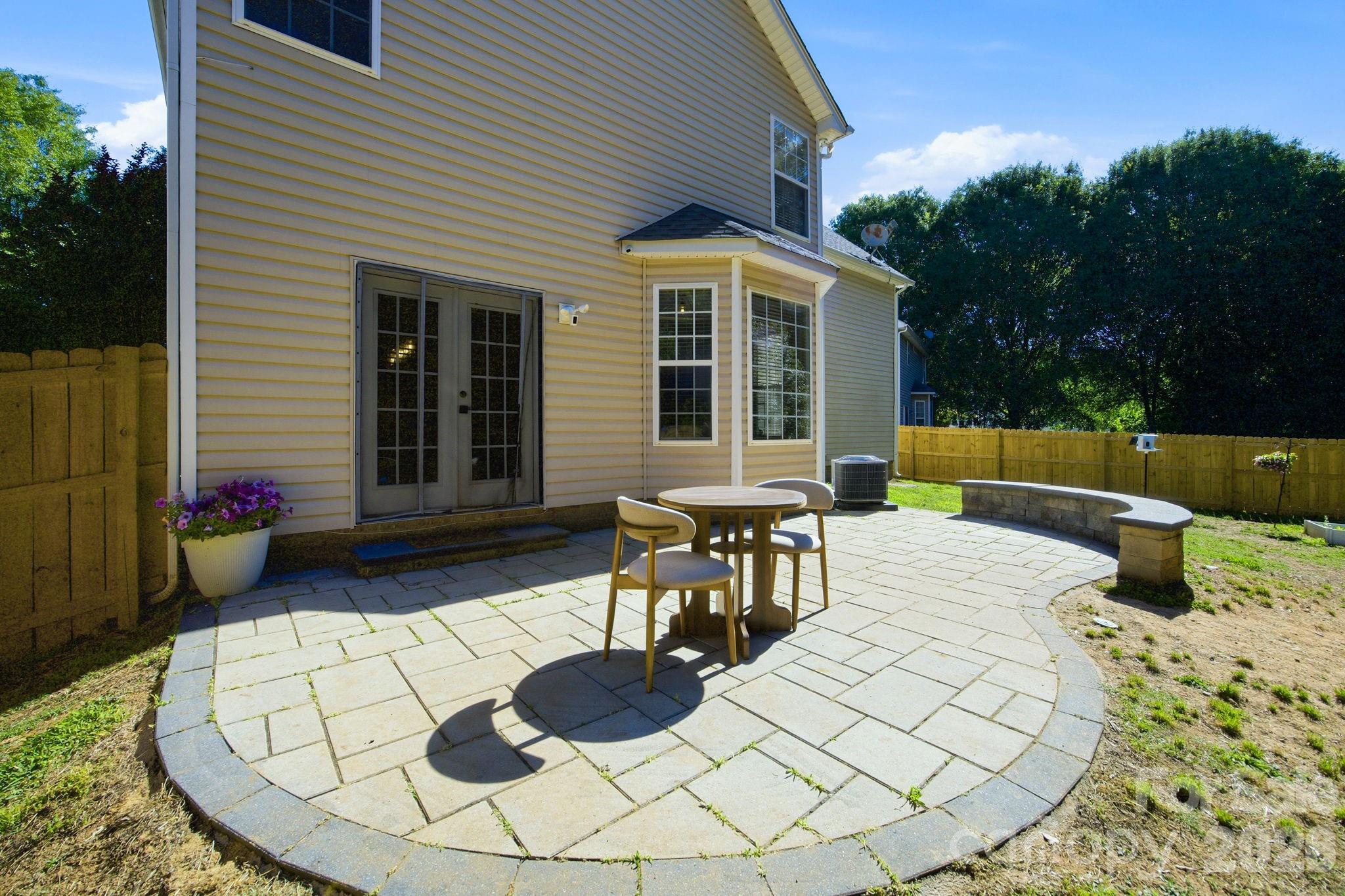 12928 Windy Lea Lane — Huntersville