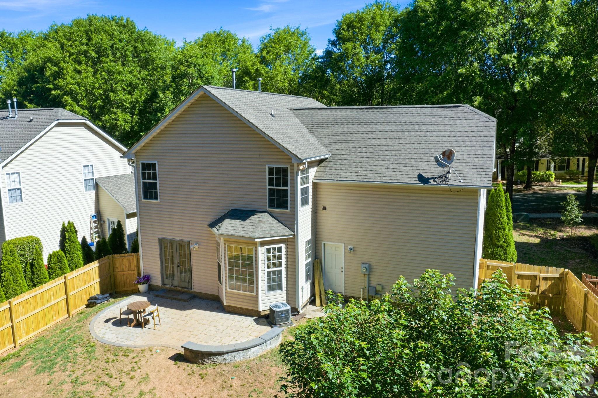 12928 Windy Lea Lane — Huntersville