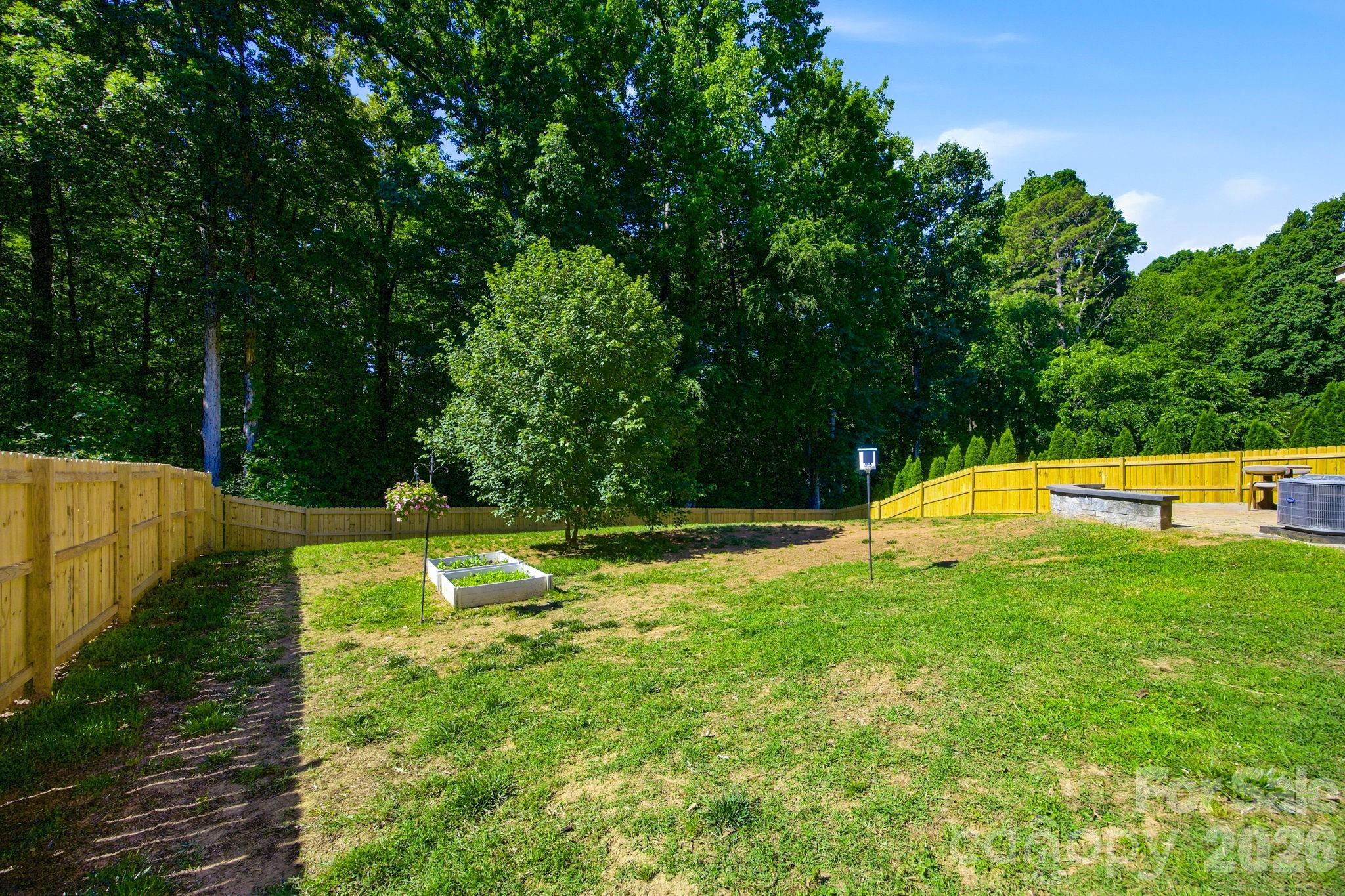 12928 Windy Lea Lane — Huntersville