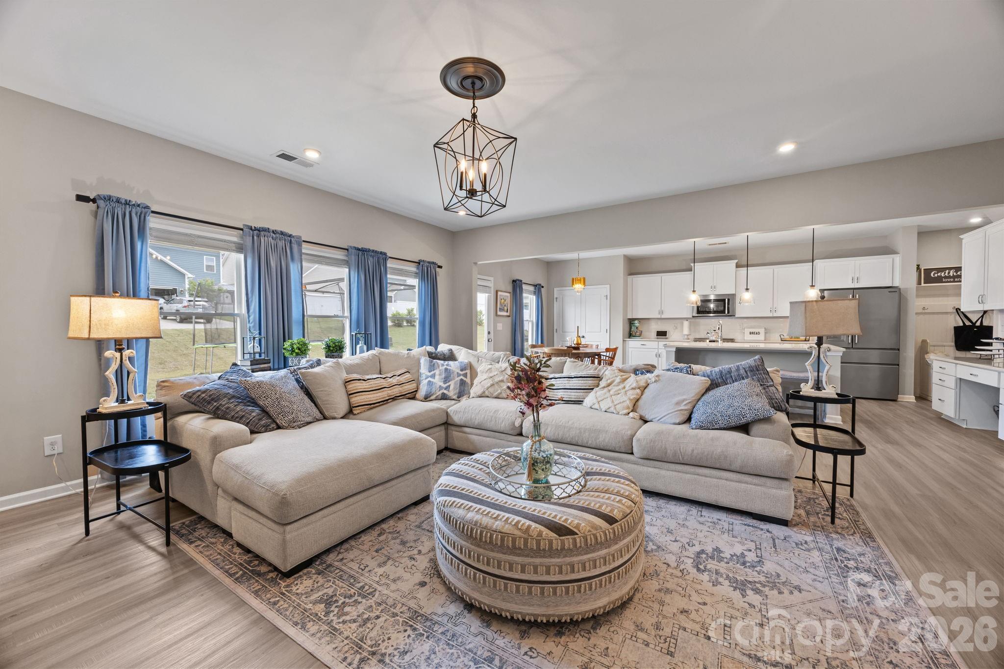 526 Ardsley Drive — Locust