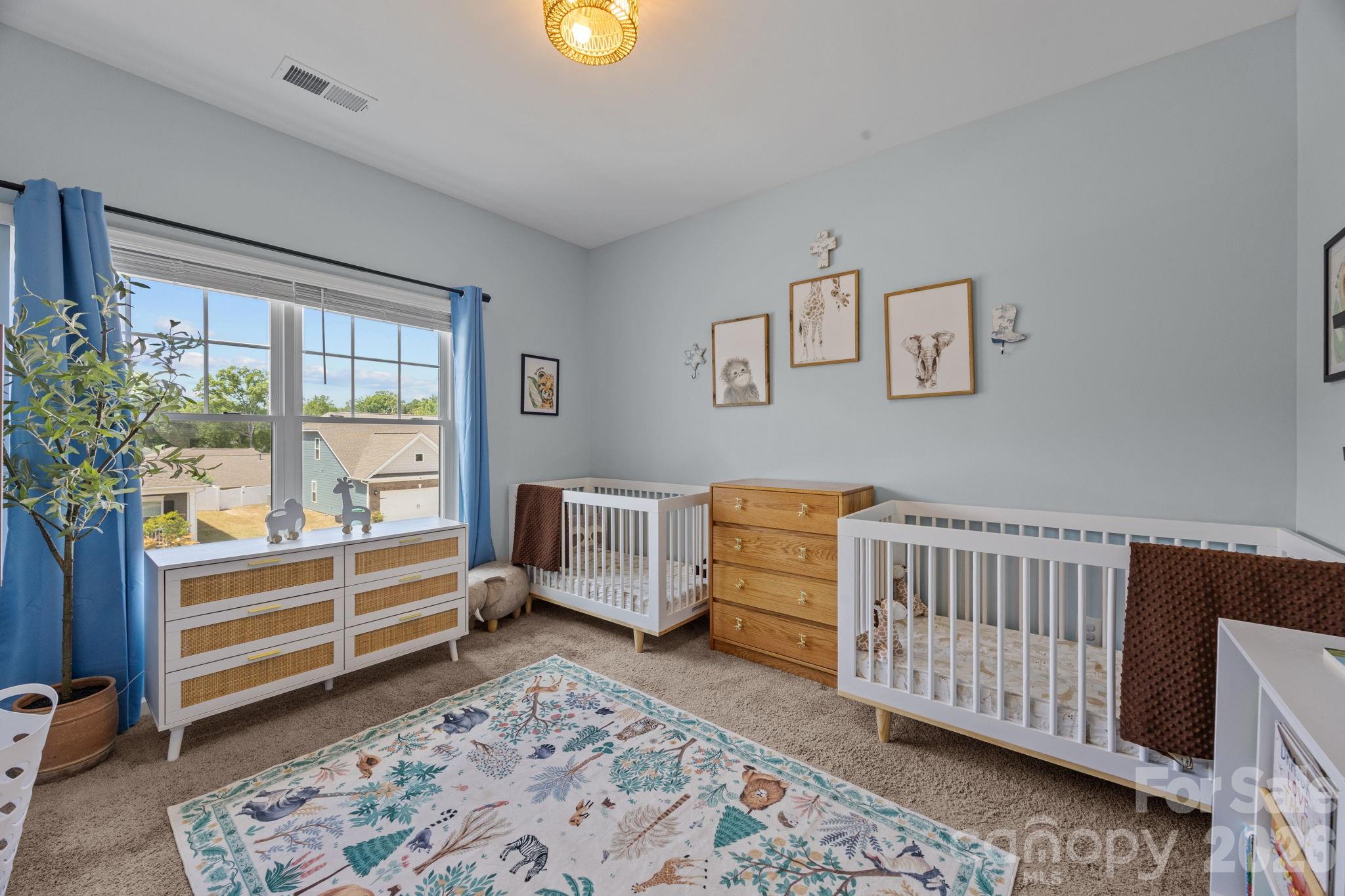 526 Ardsley Drive — Locust