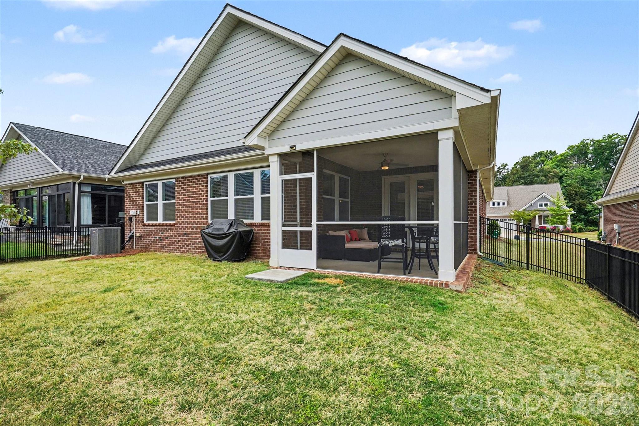 3232 Marchers Trace Drive — Charlotte