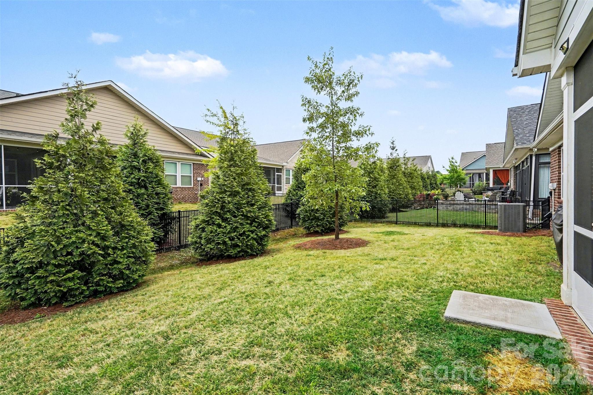 3232 Marchers Trace Drive — Charlotte