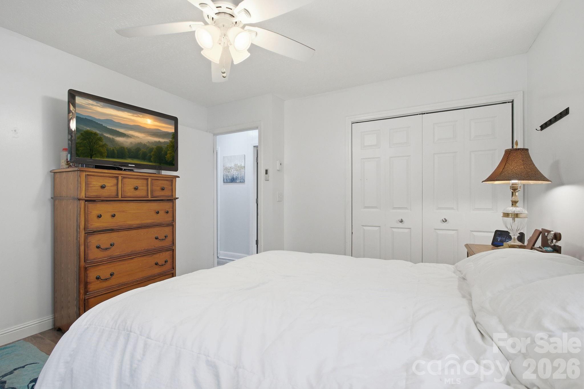 143 Snowshoe Loop — Newland