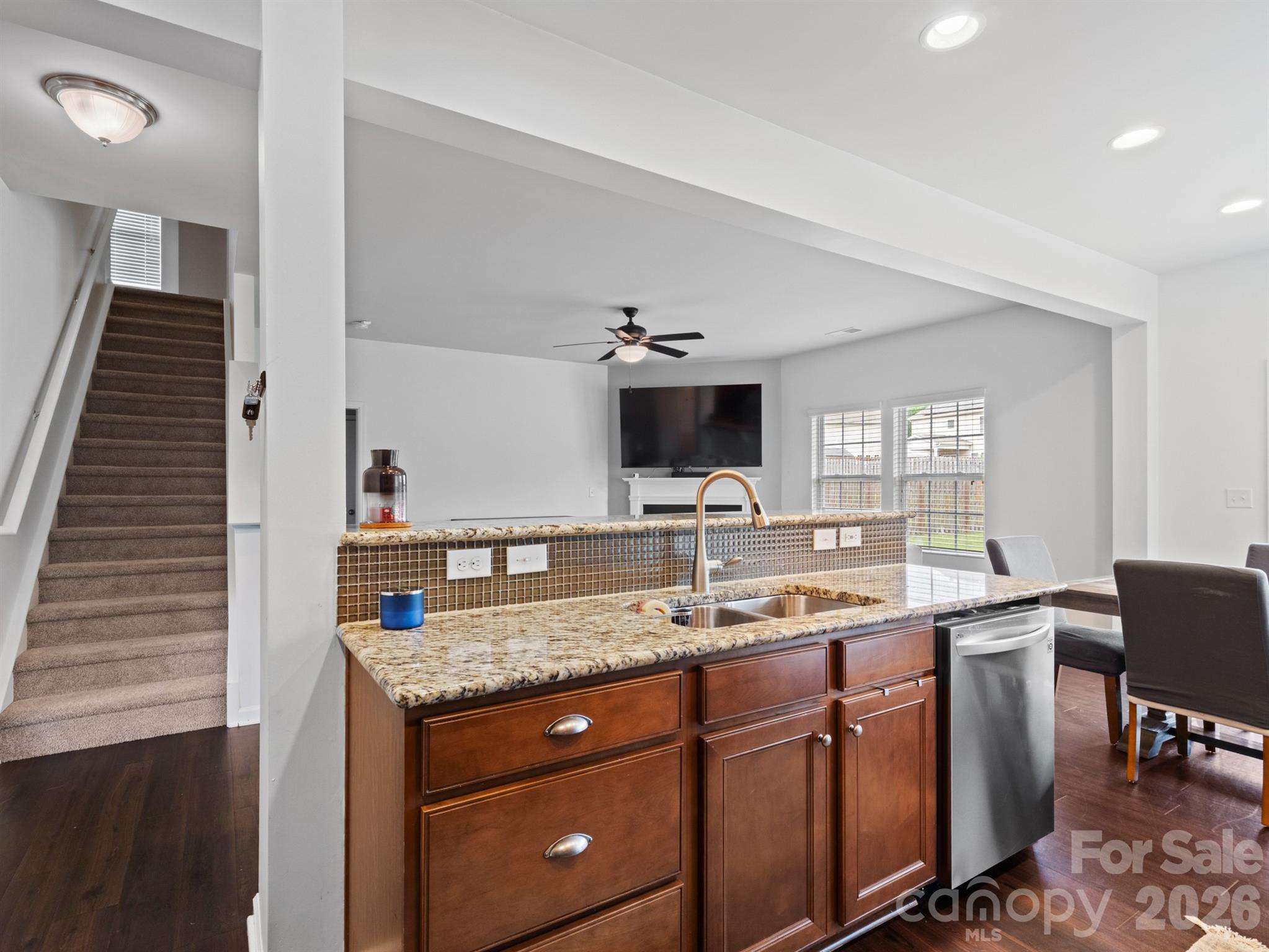 3702 Wiegon Lane — Charlotte