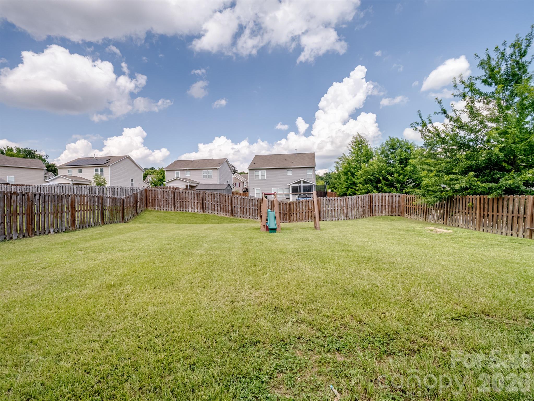3702 Wiegon Lane — Charlotte