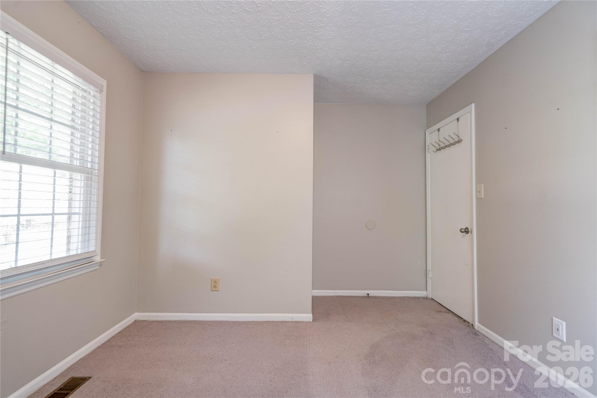 111 Harbor Point Drive — Cherryville